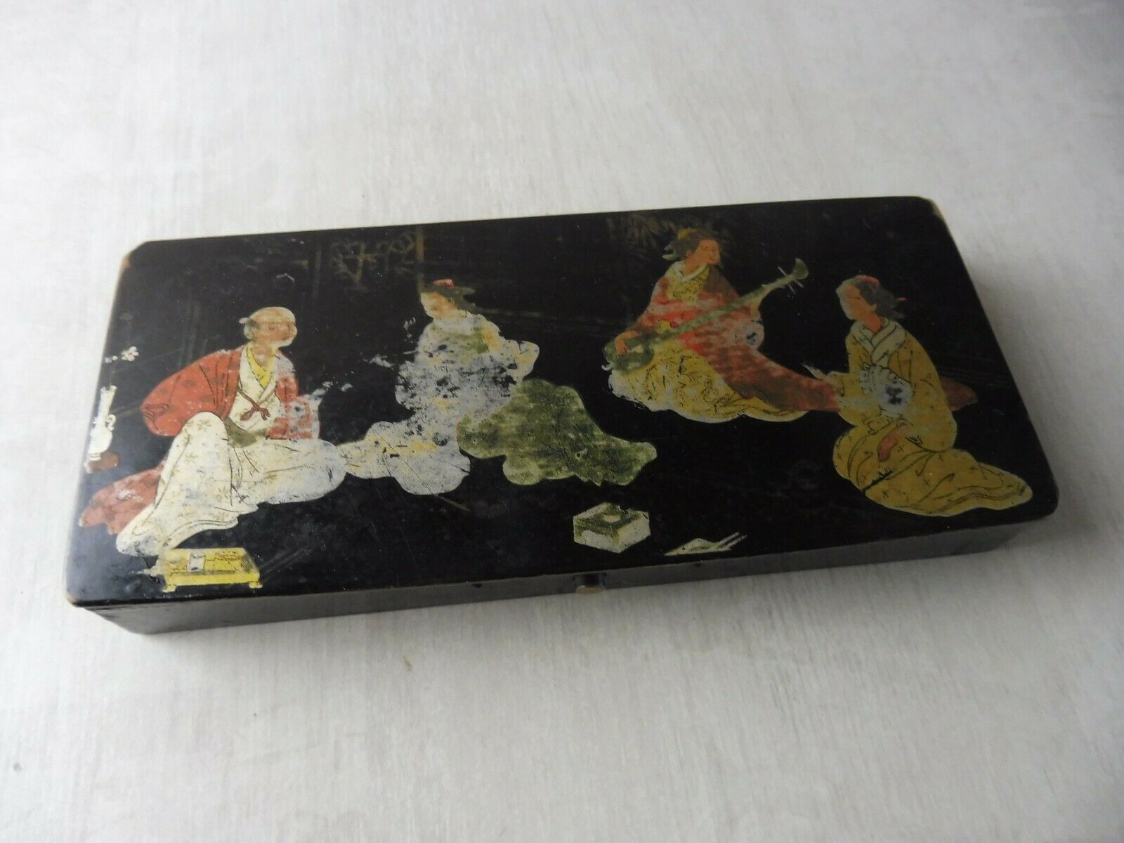 Old pen tray, Asian scene, in paper maché / boiled cardboard, Napoleon III