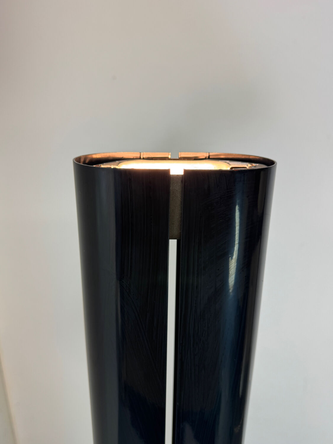 Italian iconic black Artemide Megaron uplighter floor lamp 1980s