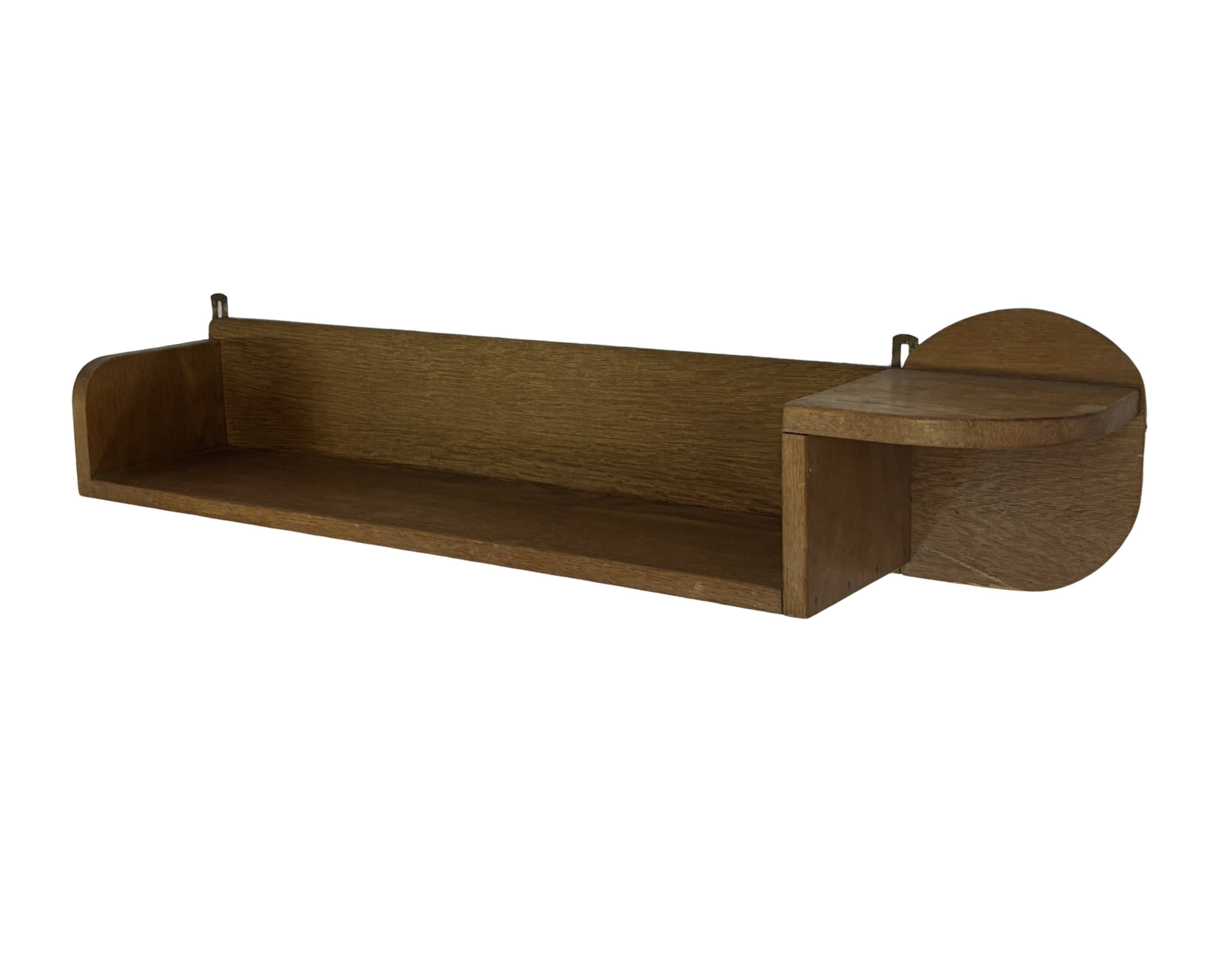 Vintage wooden wall shelve rack bookshelf in wood minimalist
