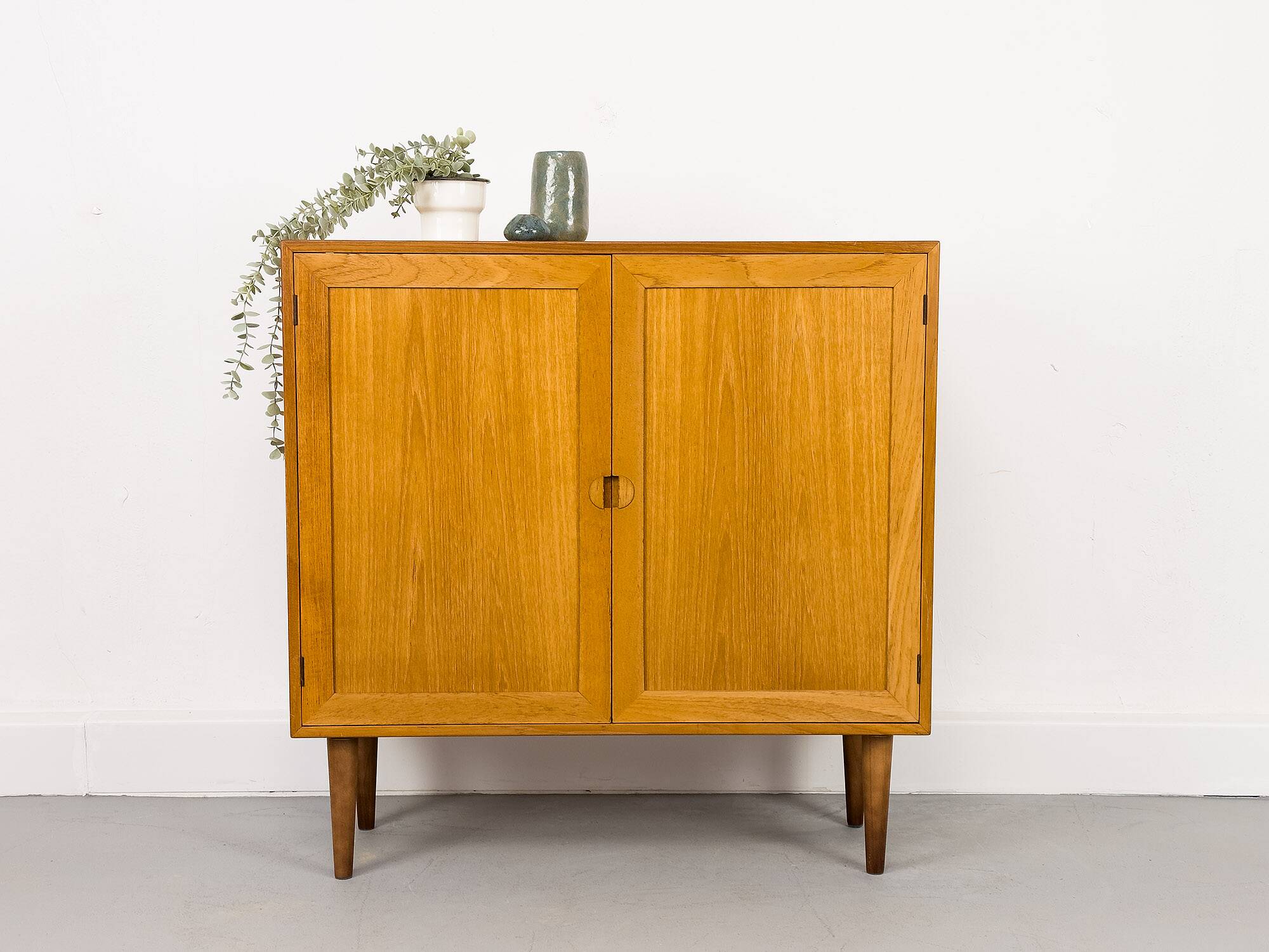 Danish Teak Cabinet by Hansen and Guldborg, 1970s