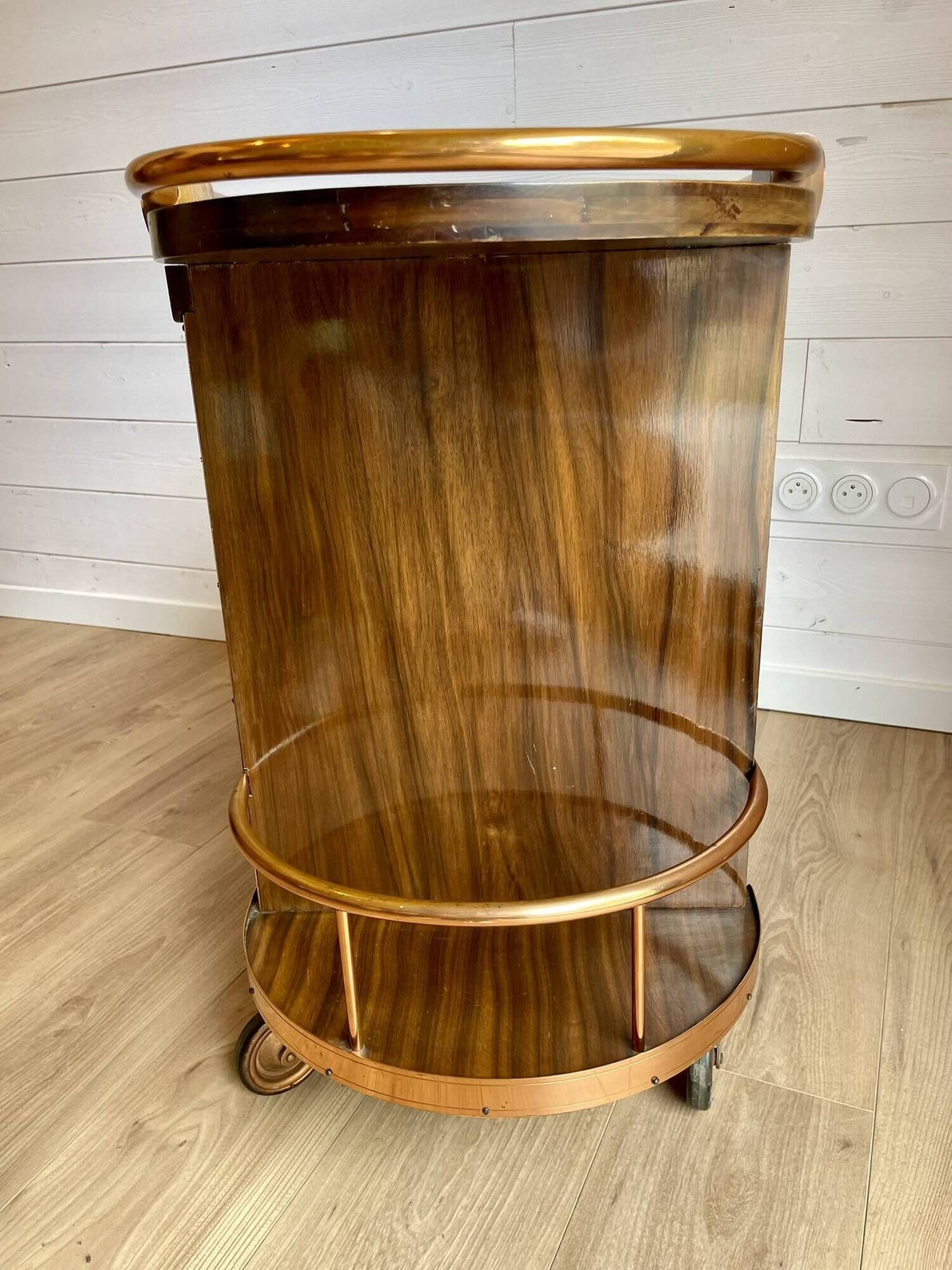 Bar cart / Vintage Art Deco service trolley – Wood and copper