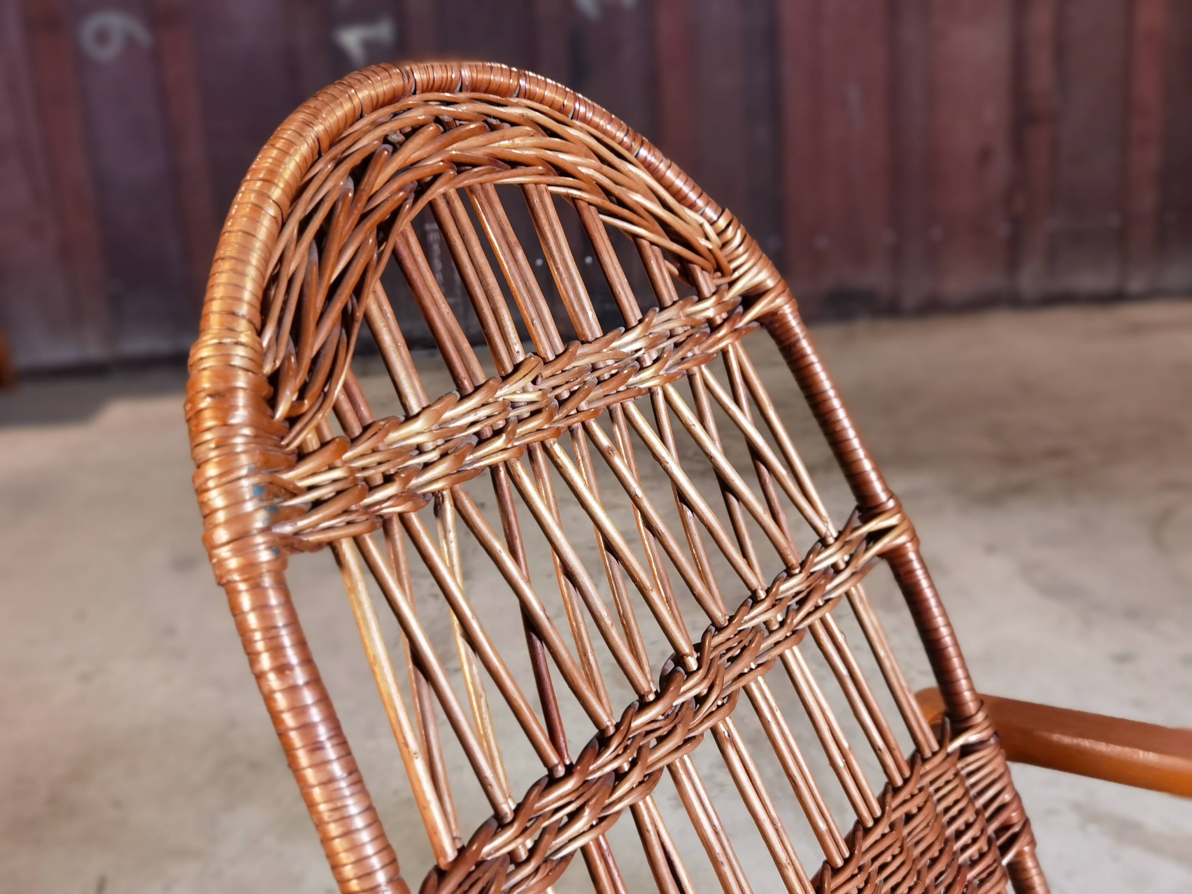 Rocking Chair Rotin and Uluv Wood