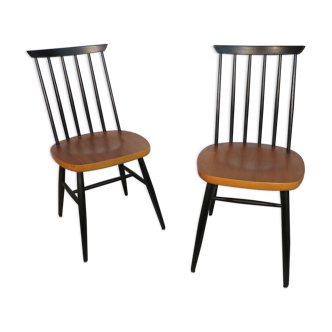 Pair of scandinavian teak chairs with bars