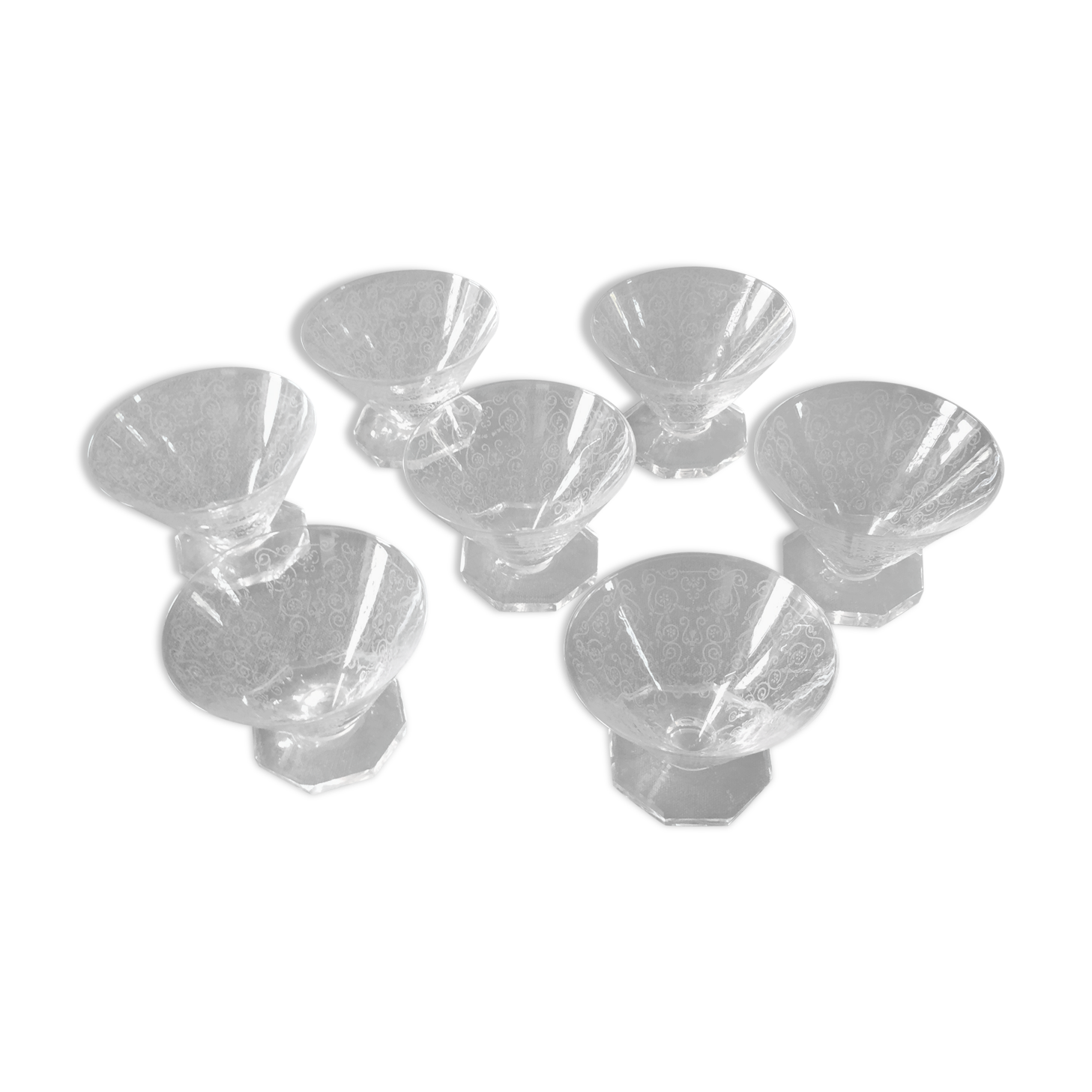 Series of 7 engraved Art Deco dessert cups