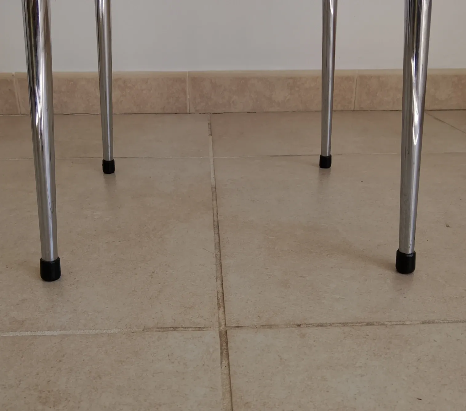 Tabouret rond vintage en formica années 70