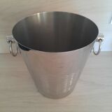 Ice bucket