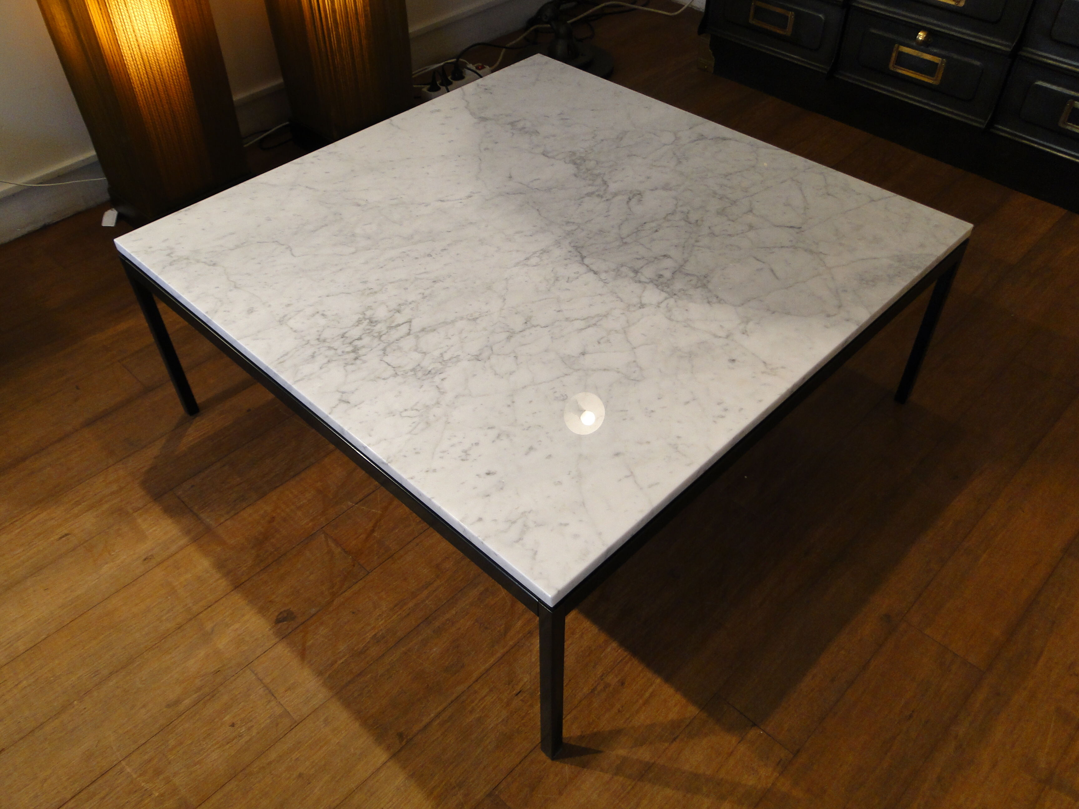 Florence Knoll marble coffee table