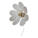 Applique murale fleur composée de pétales en rotin et broderie anglaise