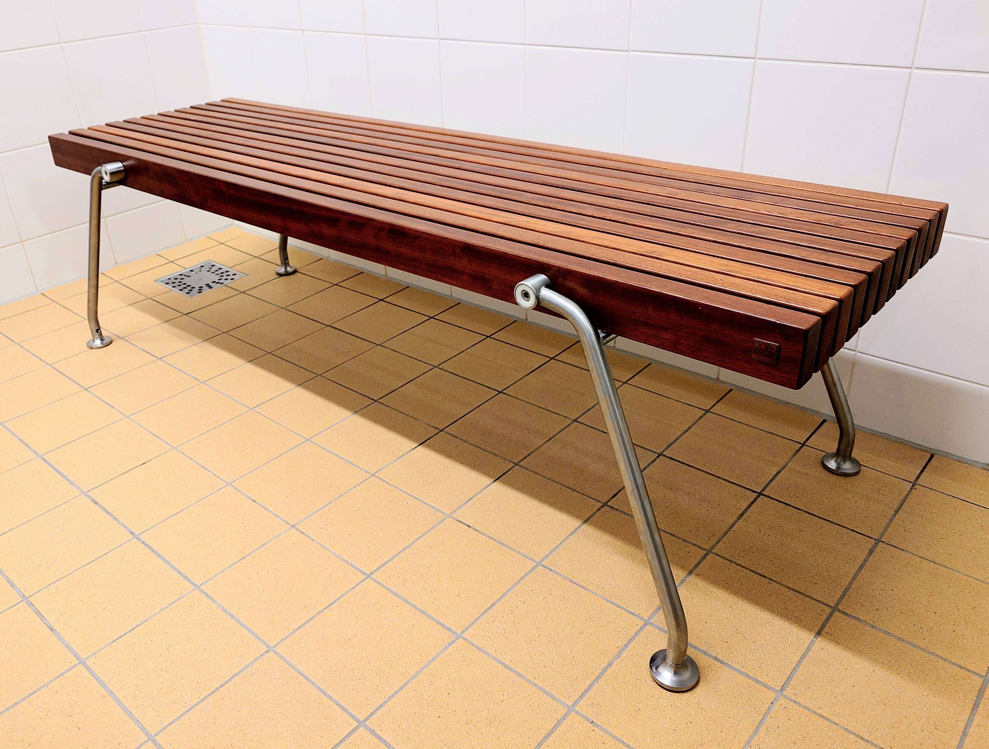 Banc "Think 2002" en bois par Frederic Dedelley pour Dornbracht