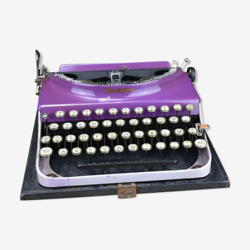 Typewriter Remington Portable Model 1920 type3.