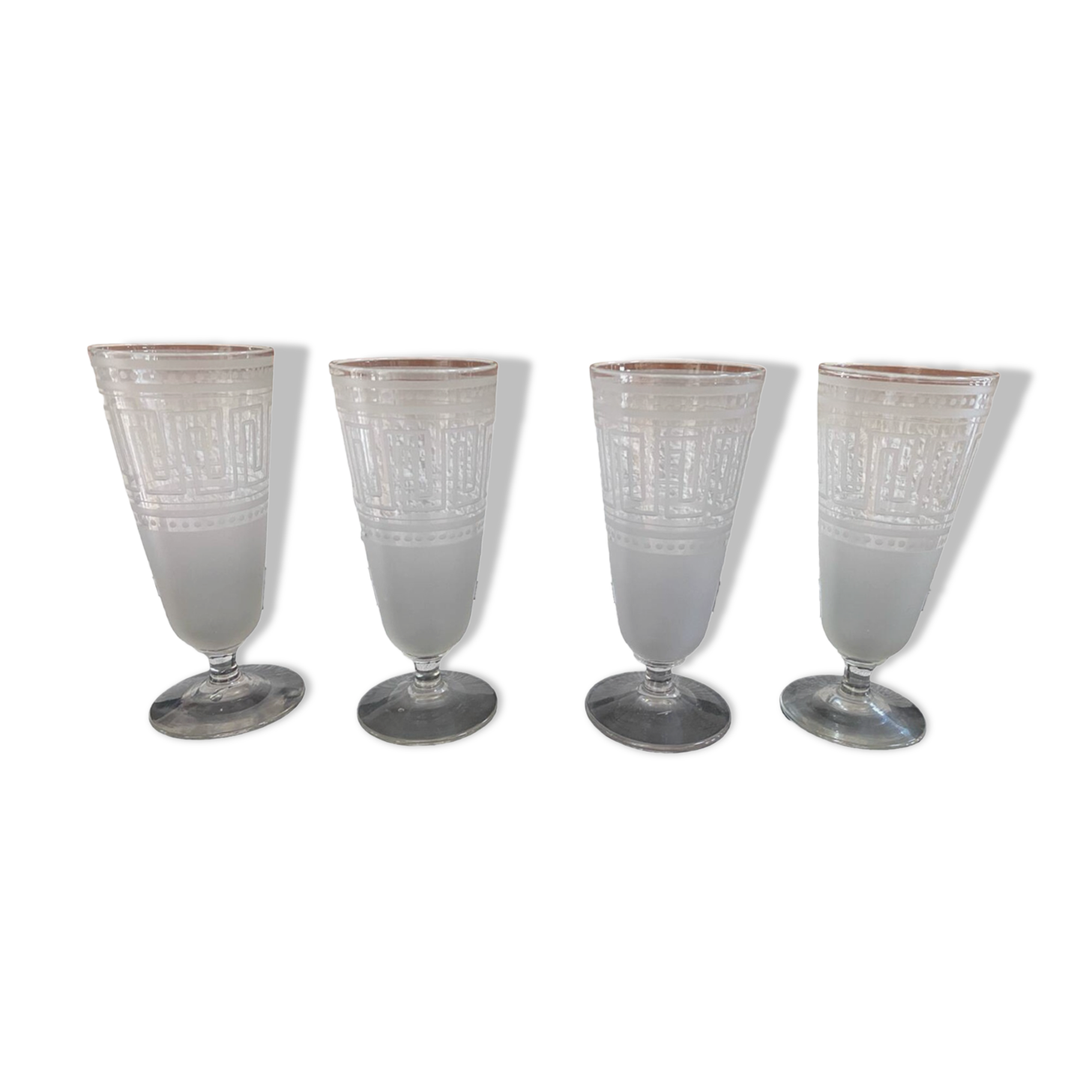 Lot de 4 verres anciens gravés Art Déco