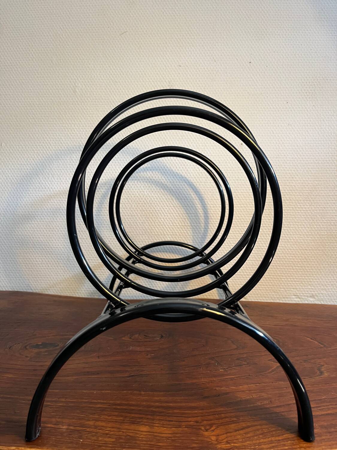 Porte revue métallique