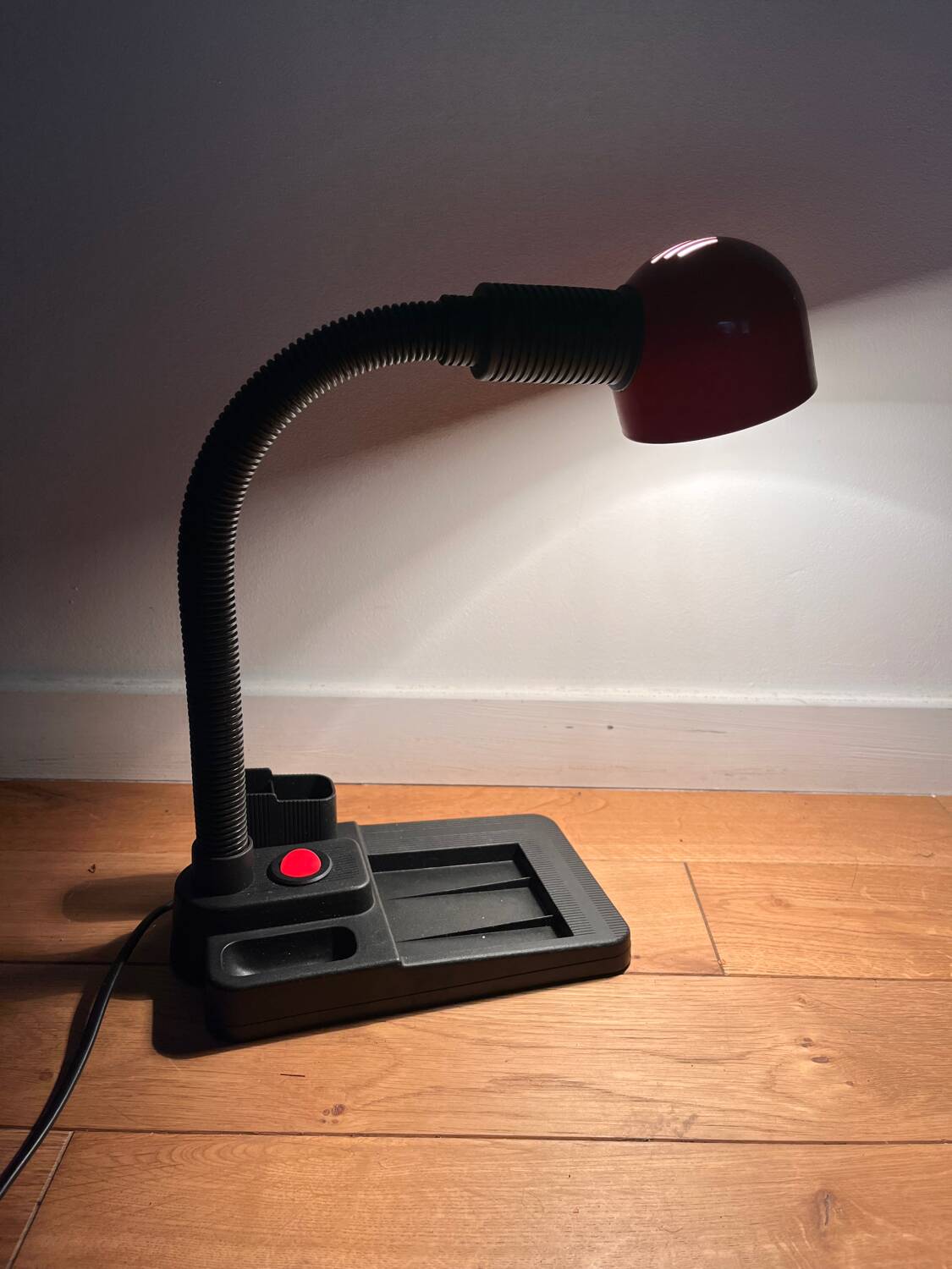 Vintage 80s desk lamp