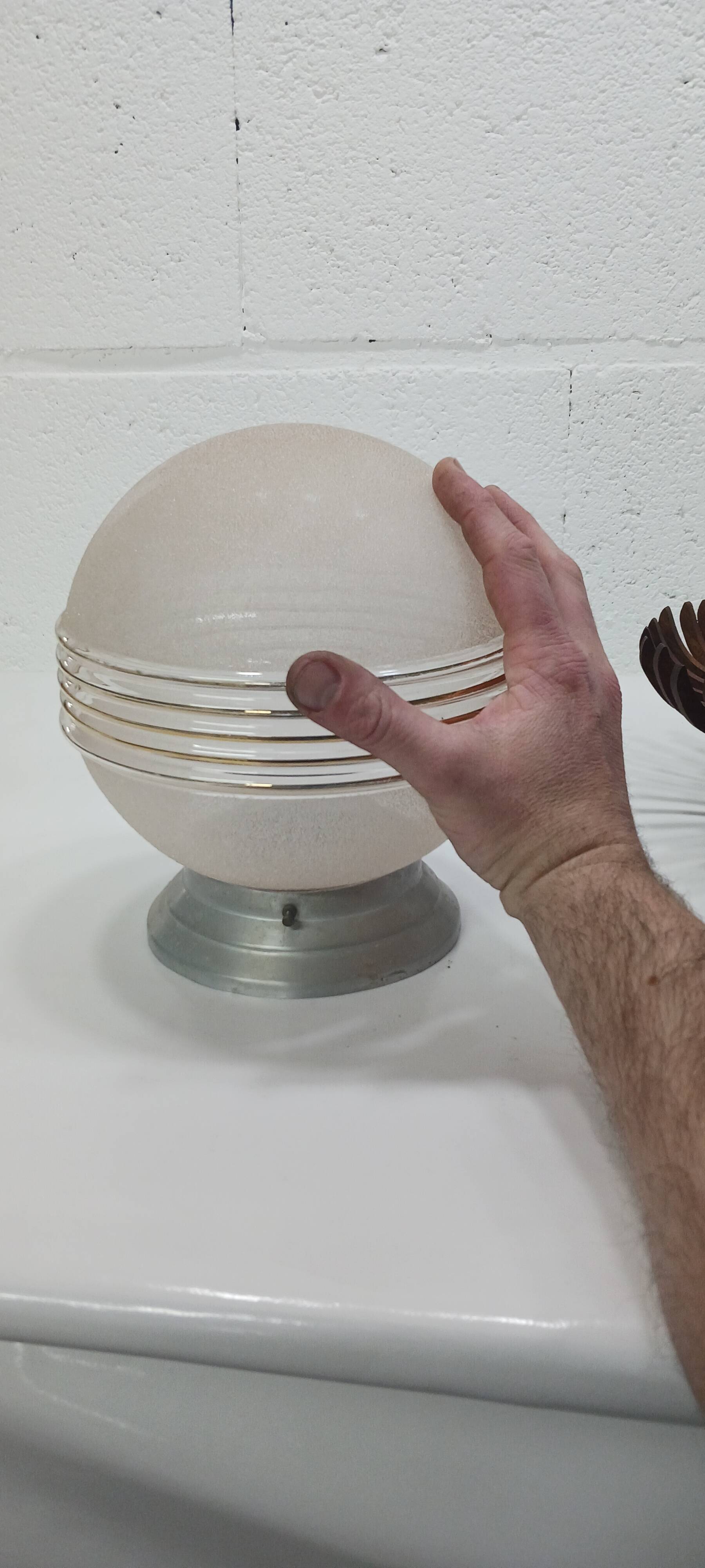 1950 ball ceiling light with golden grooves d19cm