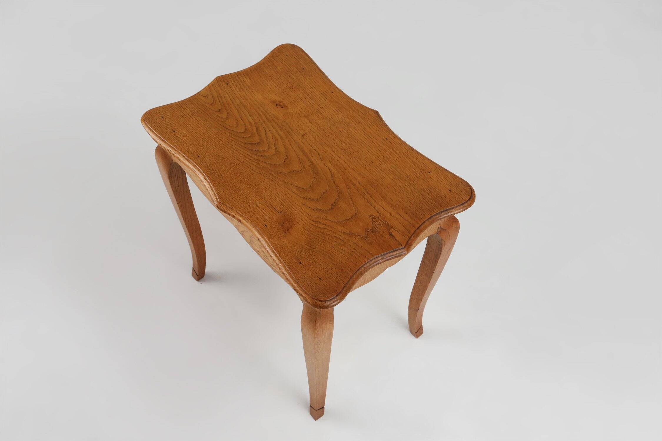 Mid-Century solid Oak carved Side Table, Belgium 1950s