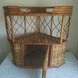 Etagère en rotin d'angle vintage