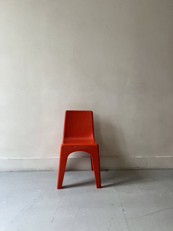 Kids chair plastic - chaise enfant orangé, design 1970