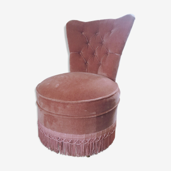 Powder pink toad low chair