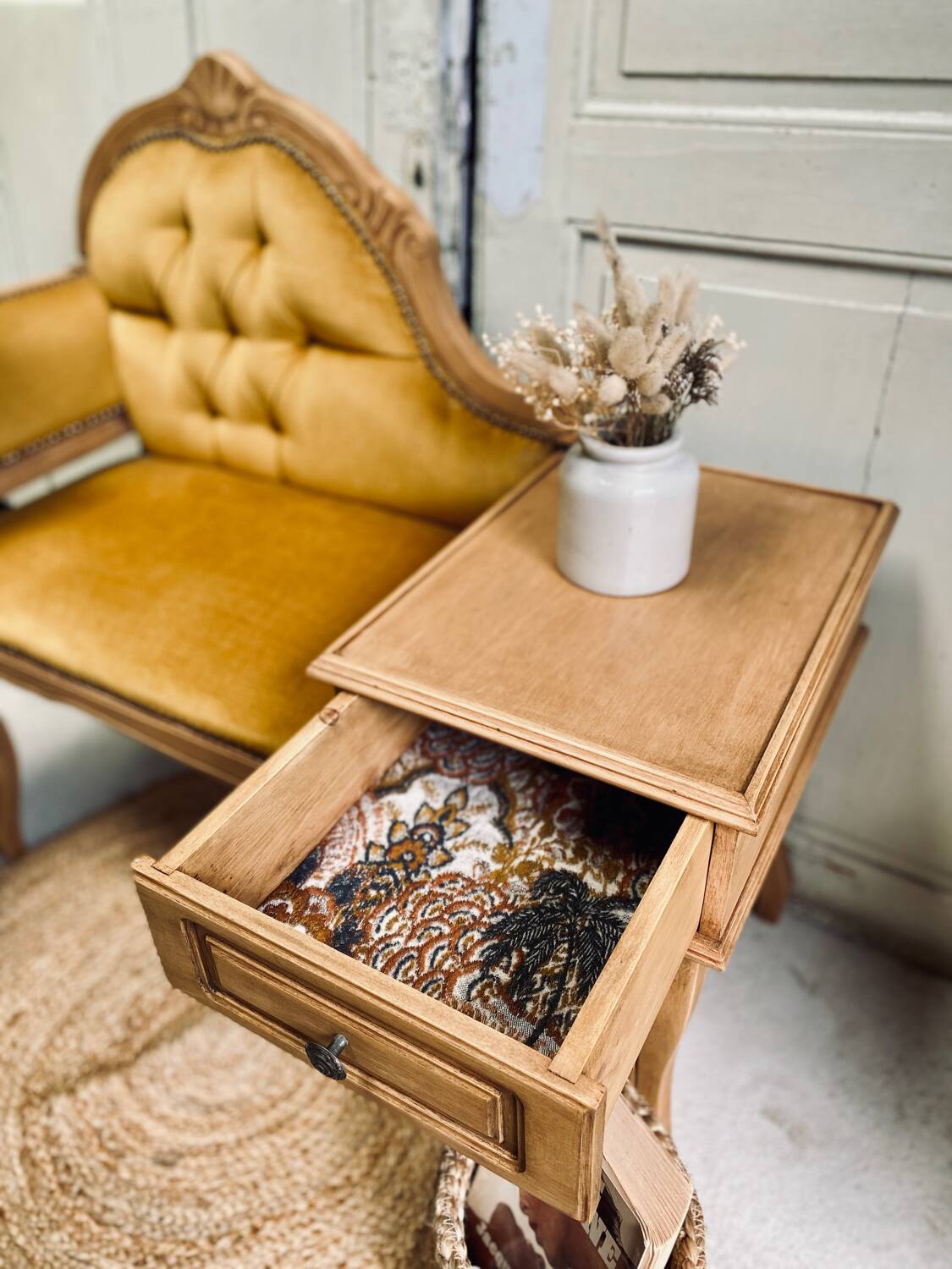 Restored vintage bench – “chat” furniture with integrated drawer