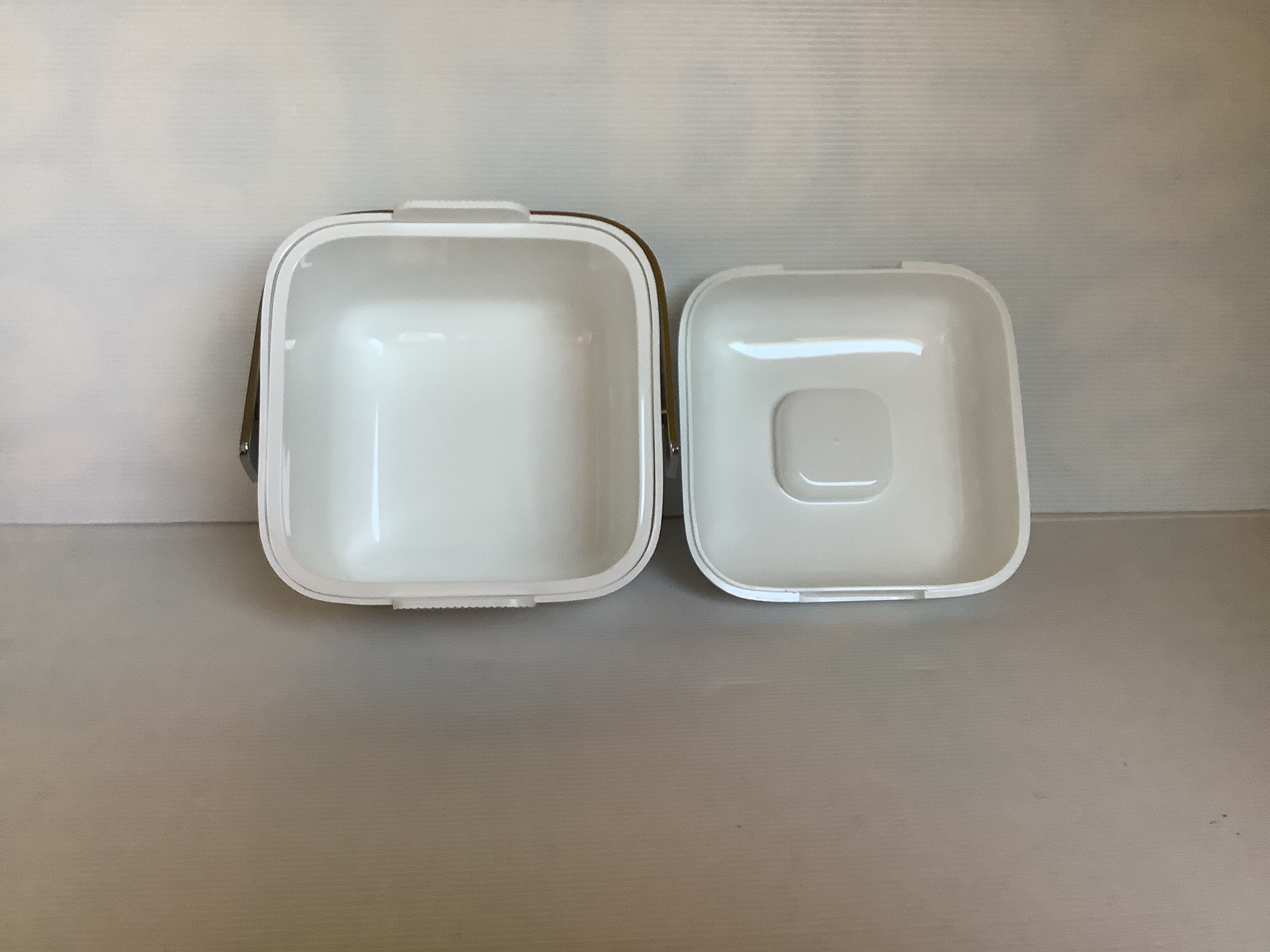 White ice bucket Amanda Guzzini Italy