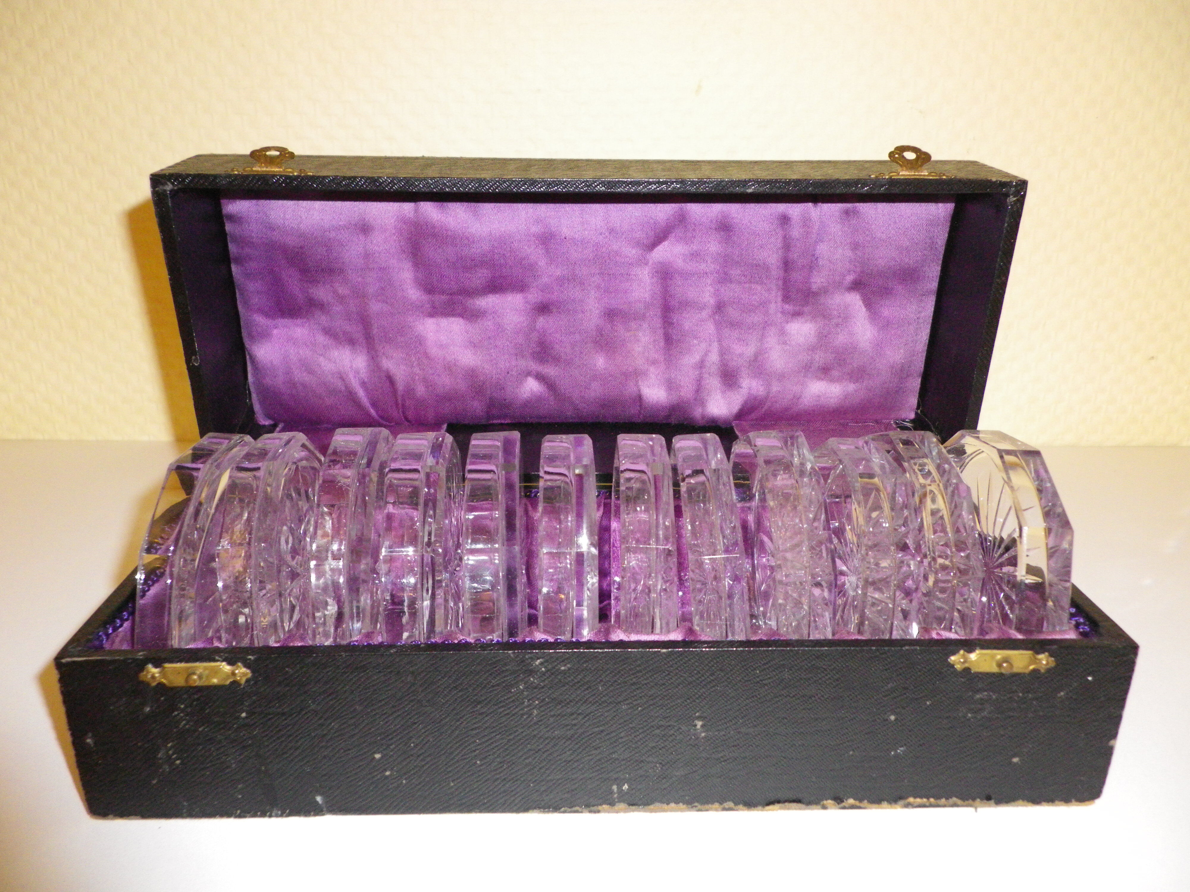 12 under crystal glasses in their original box 1950
