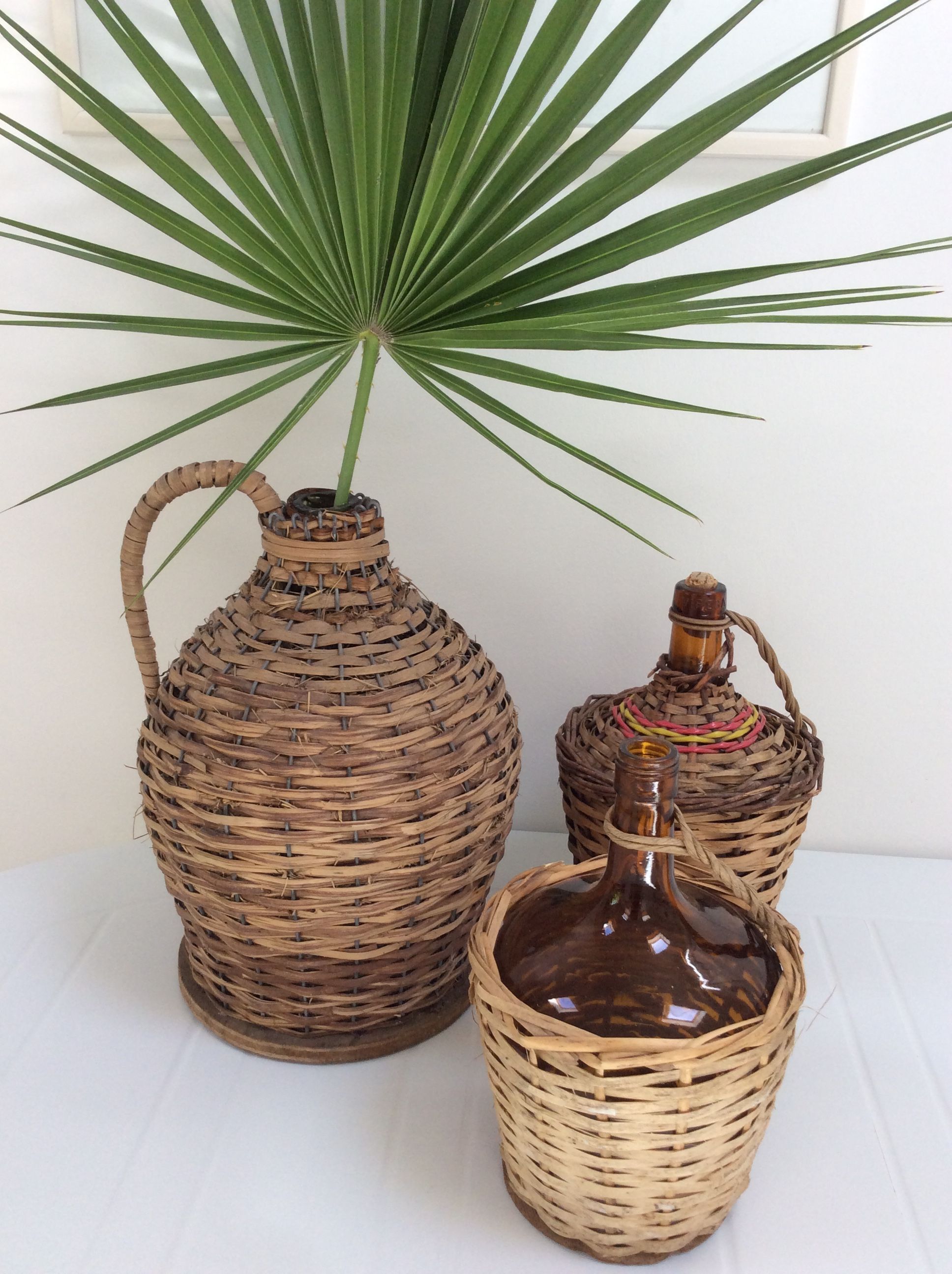 Demijohn dressed braided wicker 2 l