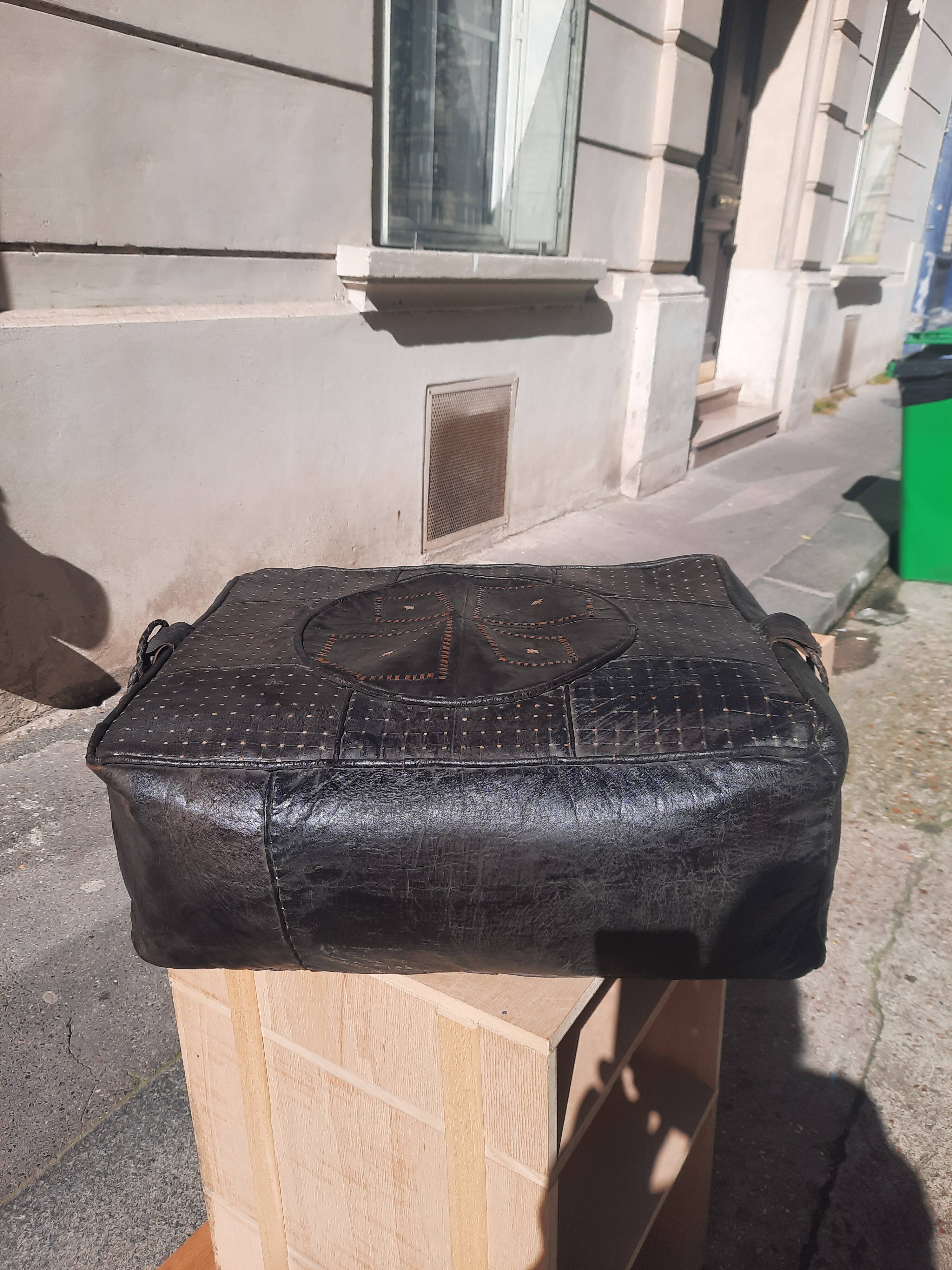 Vintage leather pouf