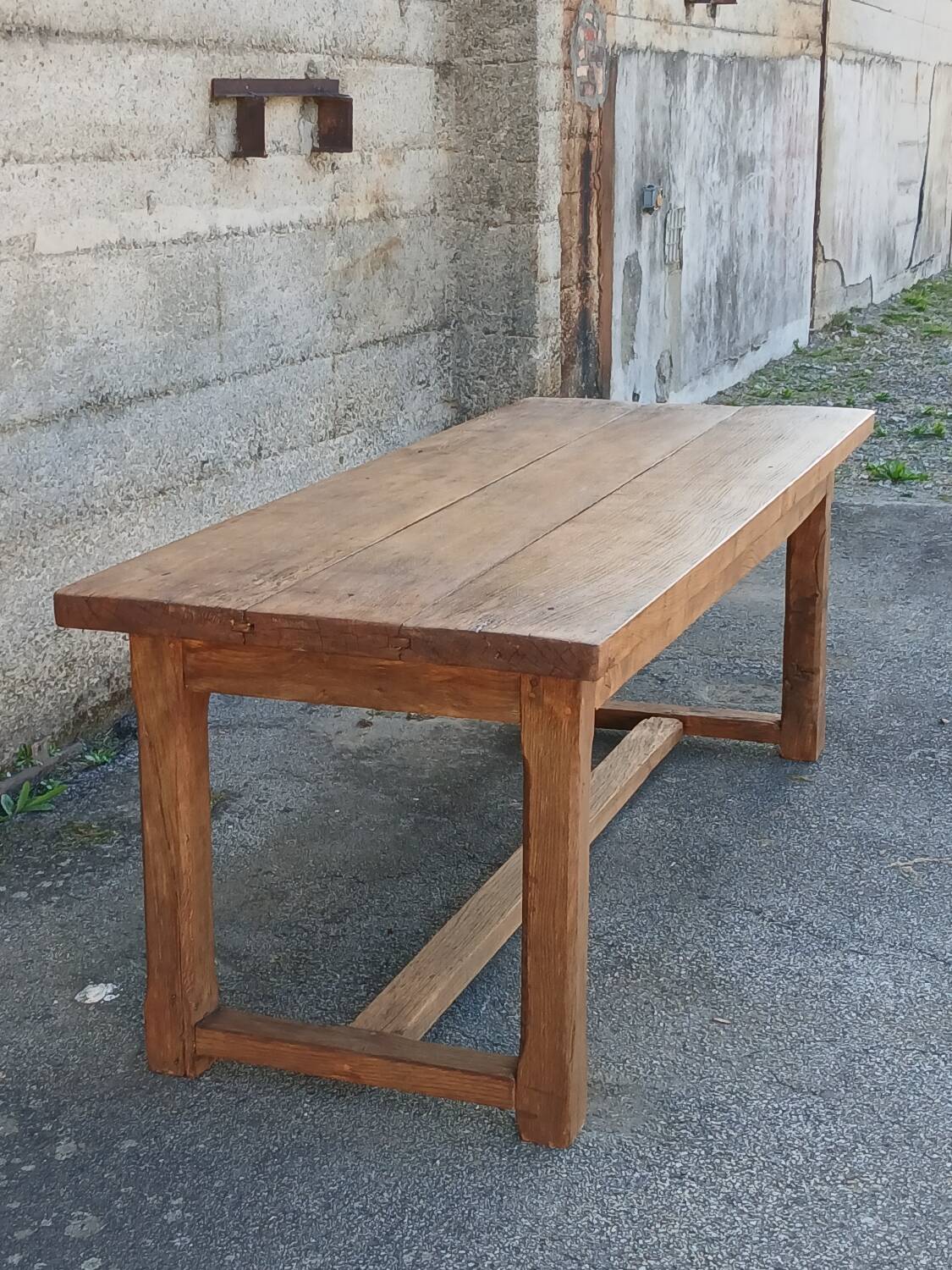 Solid oak farmhouse table