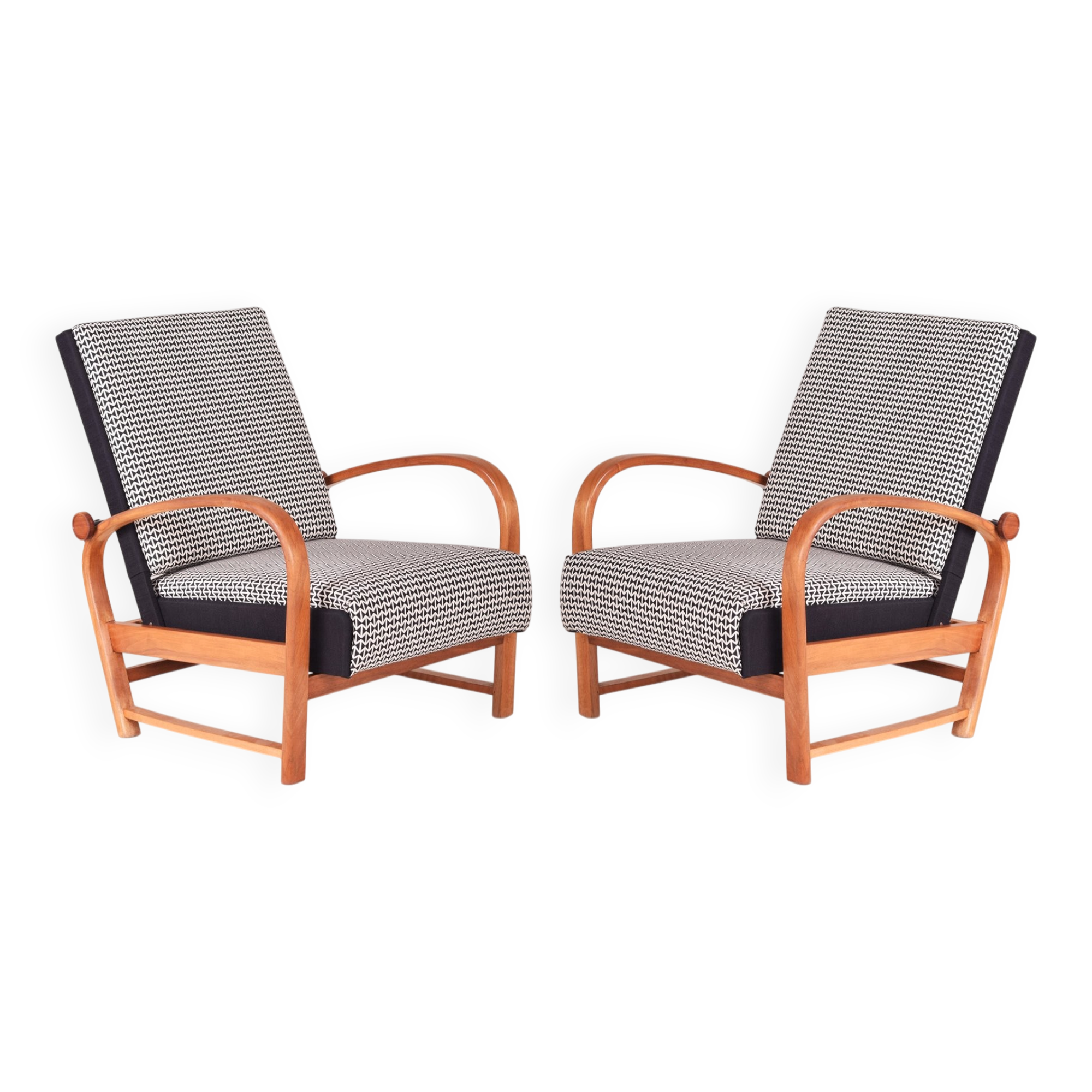 Art Deco Armchairs in Walnut attributed to Thonet, Germany, 1930s, Set of 2