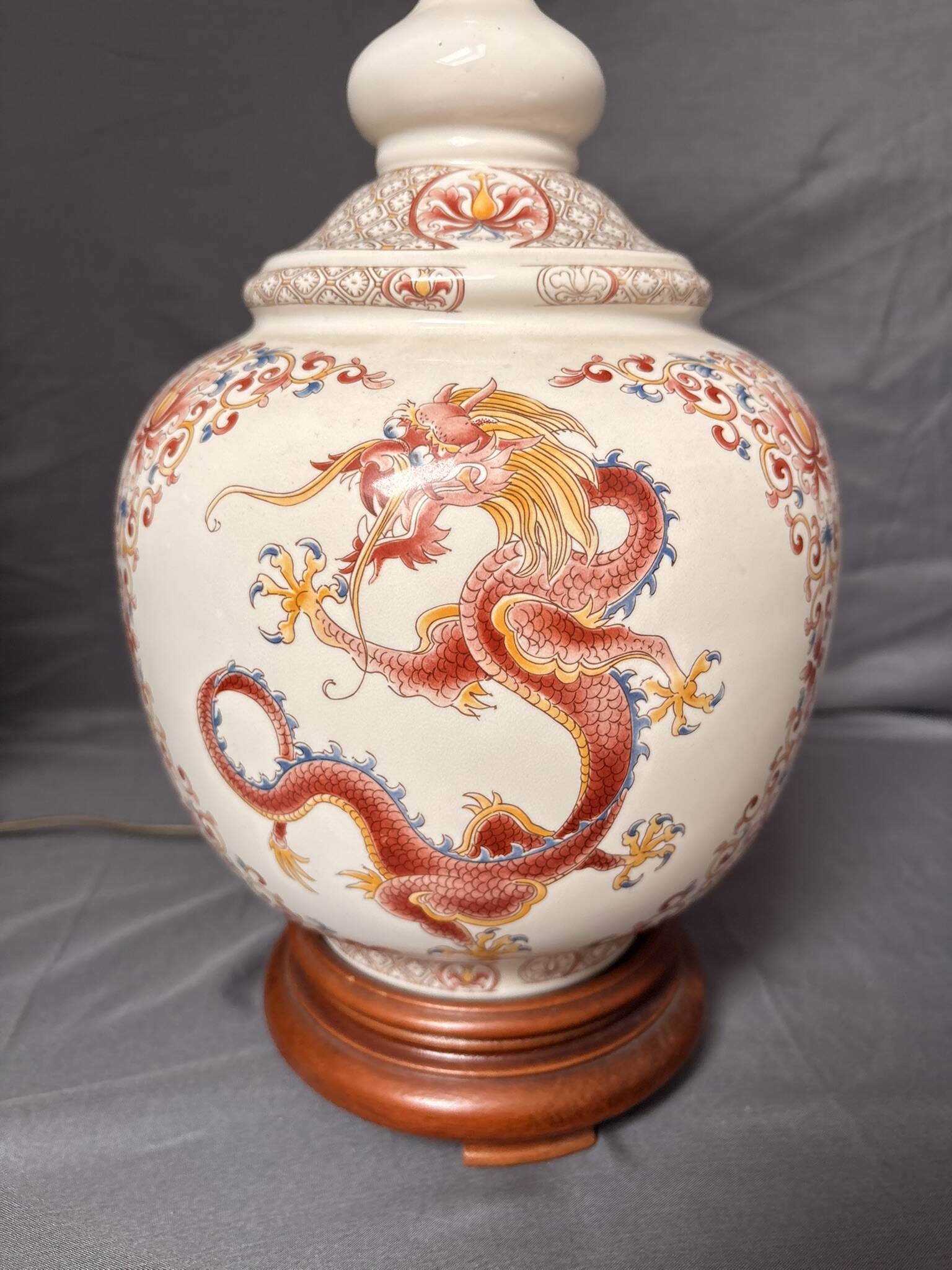 Ancient Dragon Imperial Red Porcelain Lamp Base China 37cm