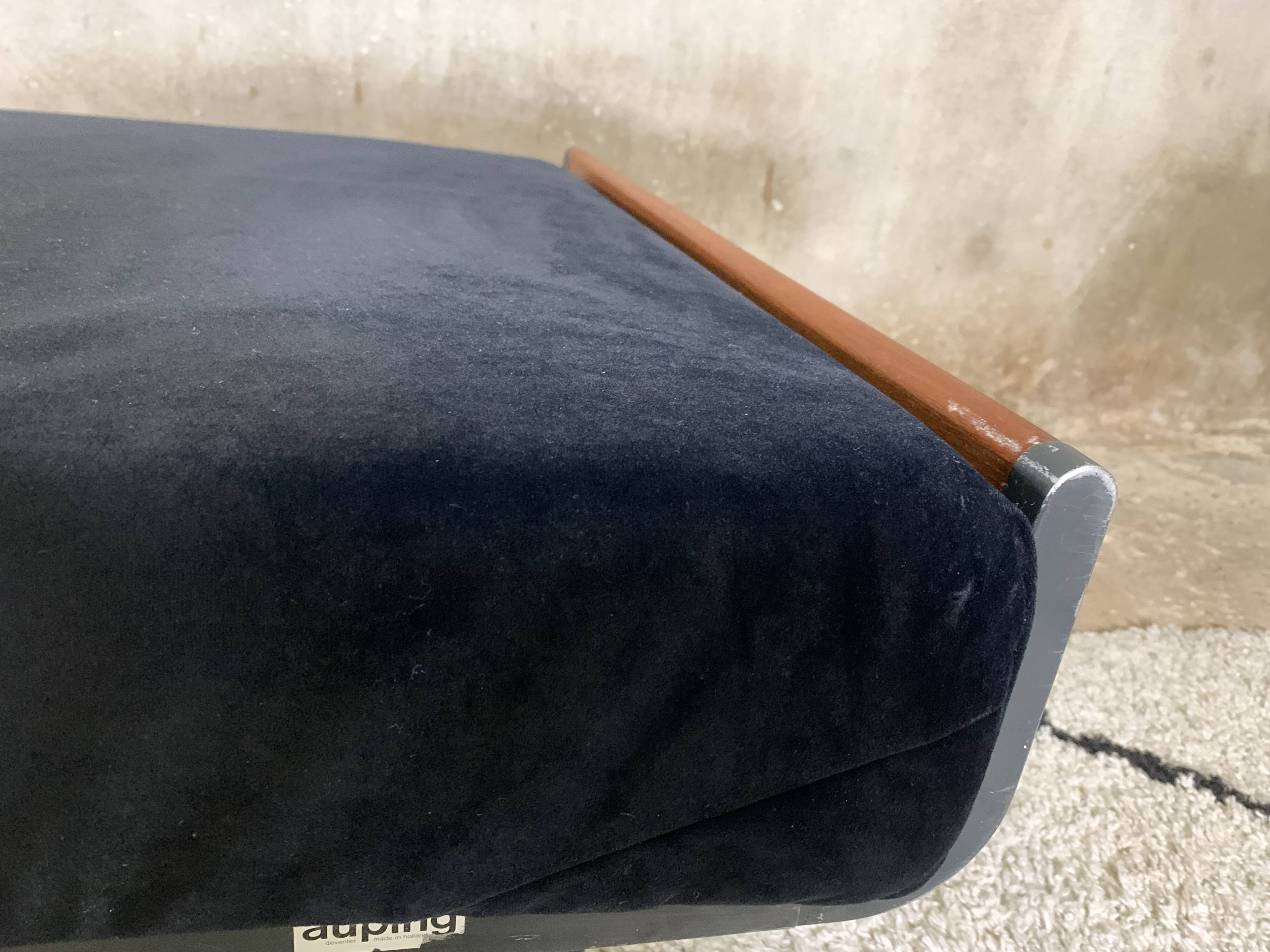 Mid Century Teak Daybed By Friso Kramer For Auping 1960s