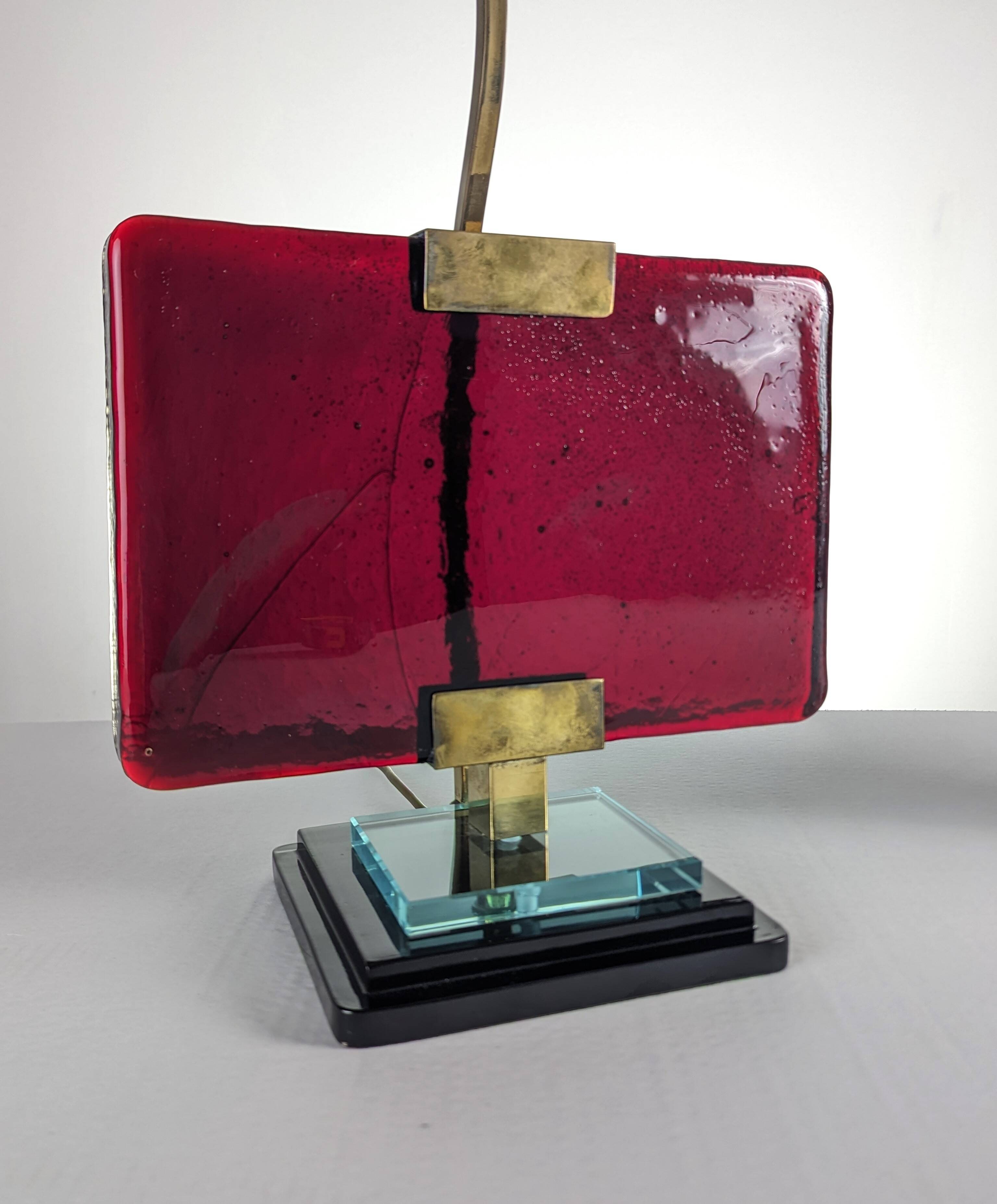 Pair of table lamps by Pietro Chiesa for Fontana Arte in glass and brass