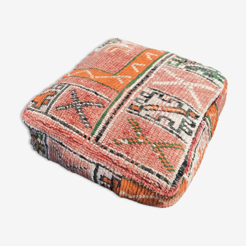 Moroccan soil cushion berbere