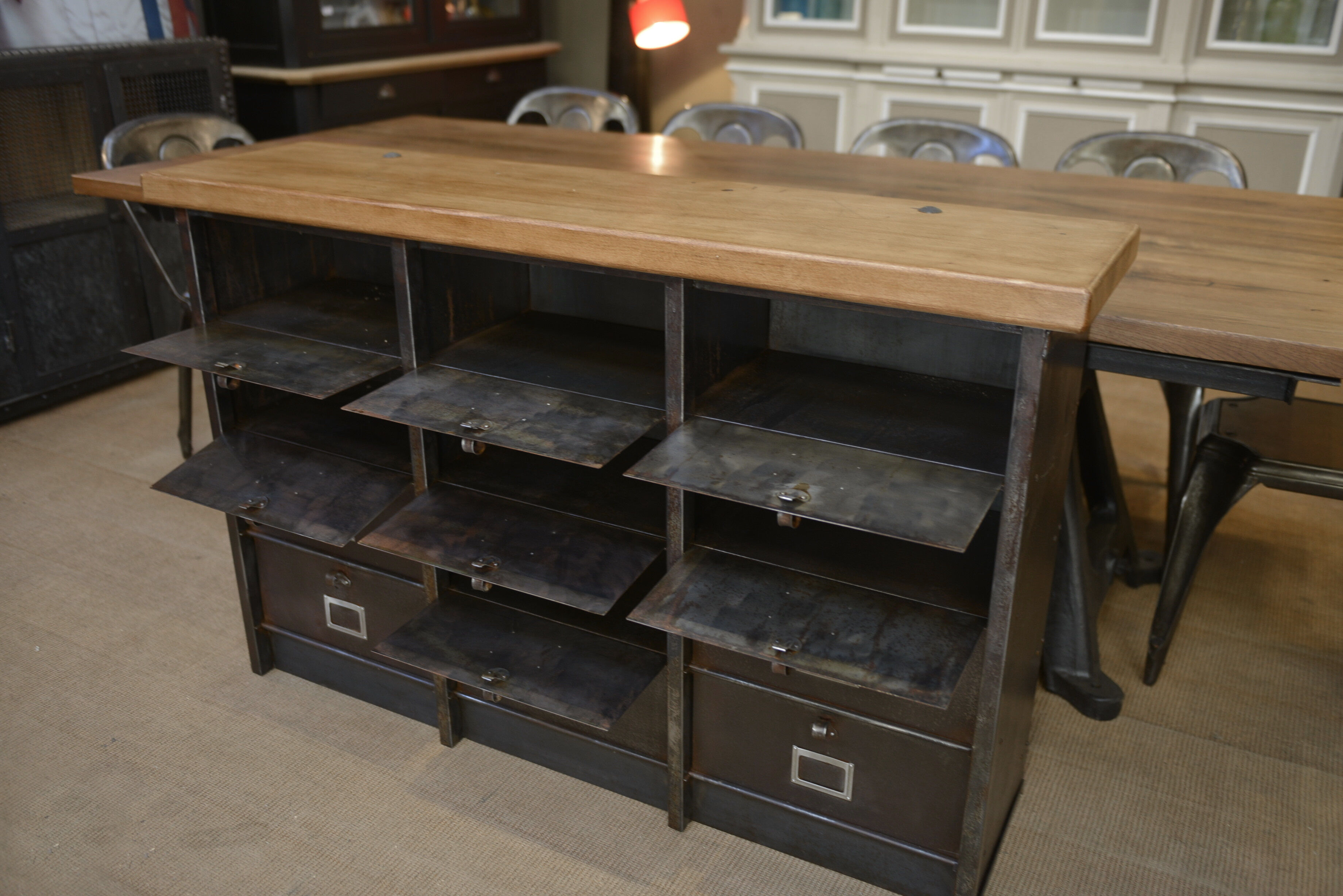 Strafor valve cabinet 1950