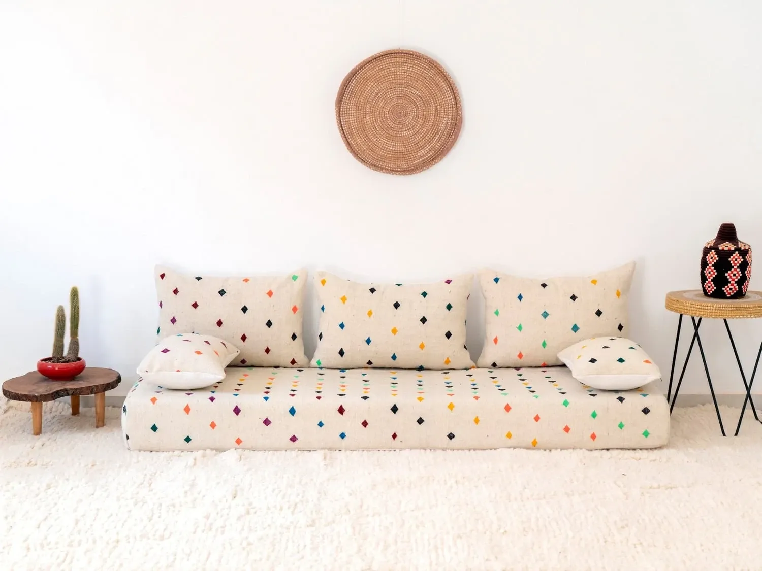 Modern sofa 180 cm // 6 feet