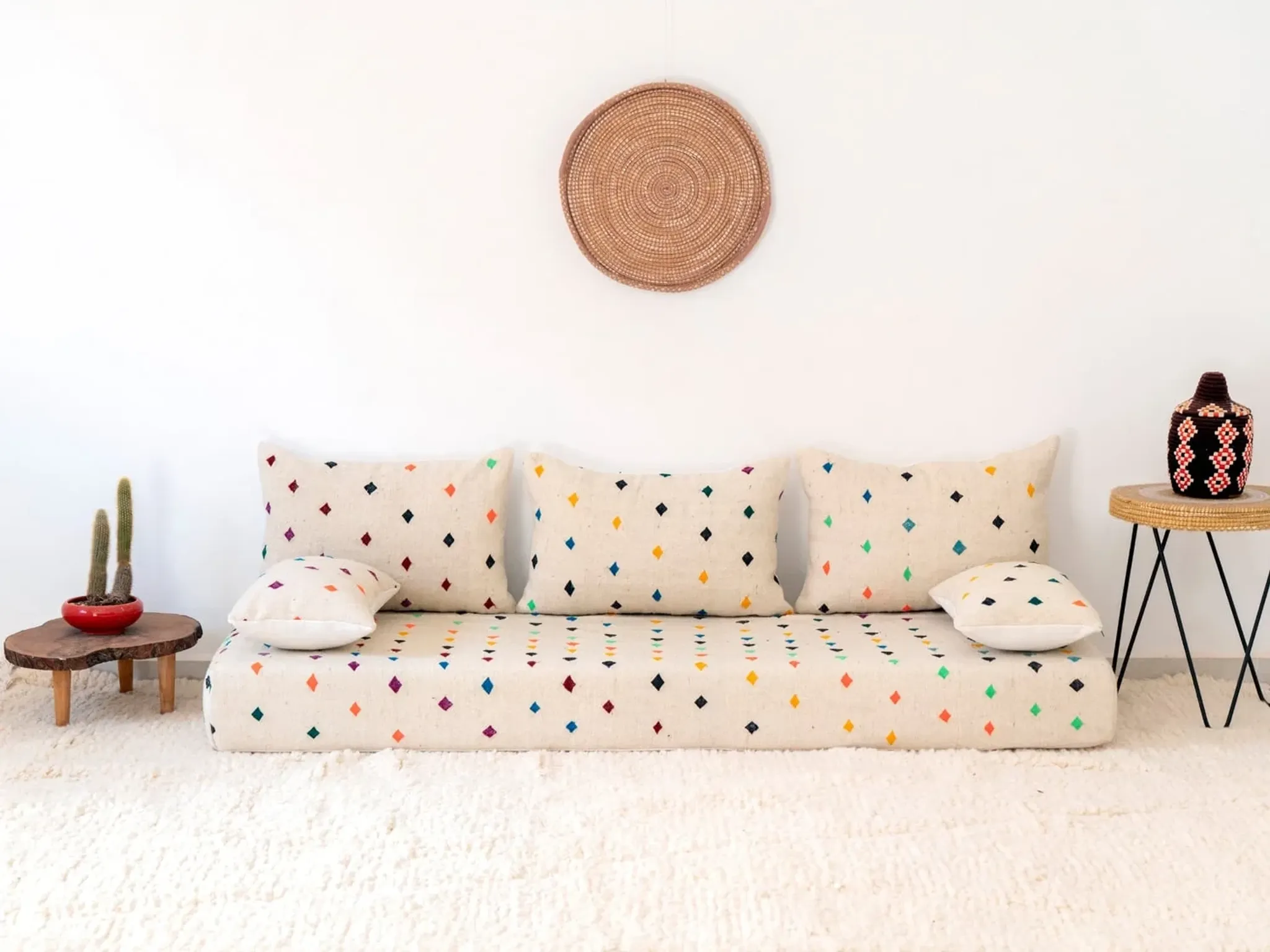 Modern sofa 180 cm // 6 feet