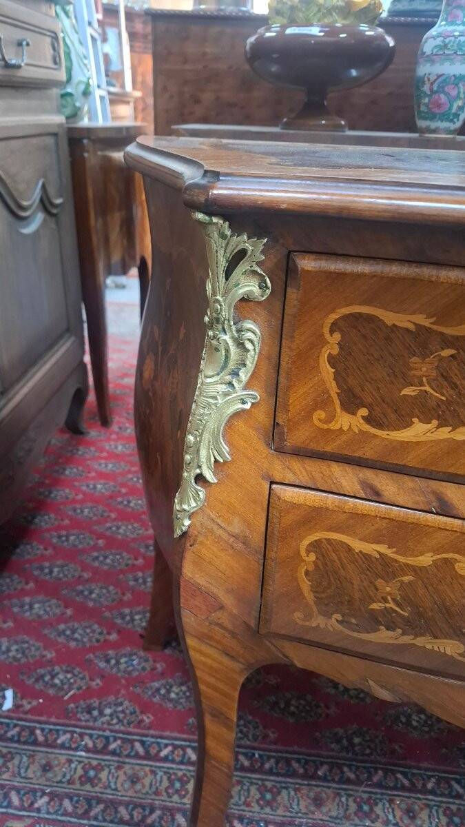 Louis XV style commode in marquetry