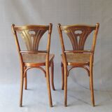 Two chairs Thonet n ° 197/114 of 1910 seat wood bistro