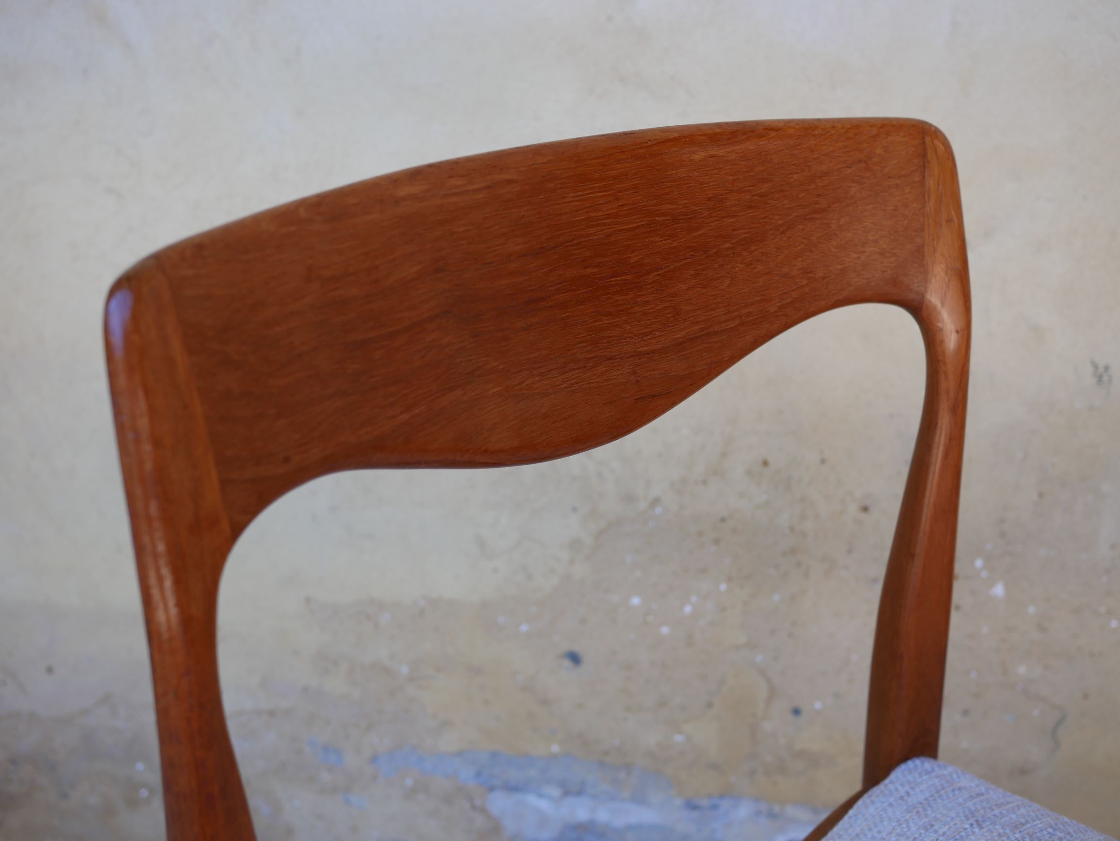 Set of 6 chairs Scandinavian teak by Niels Otto Møller