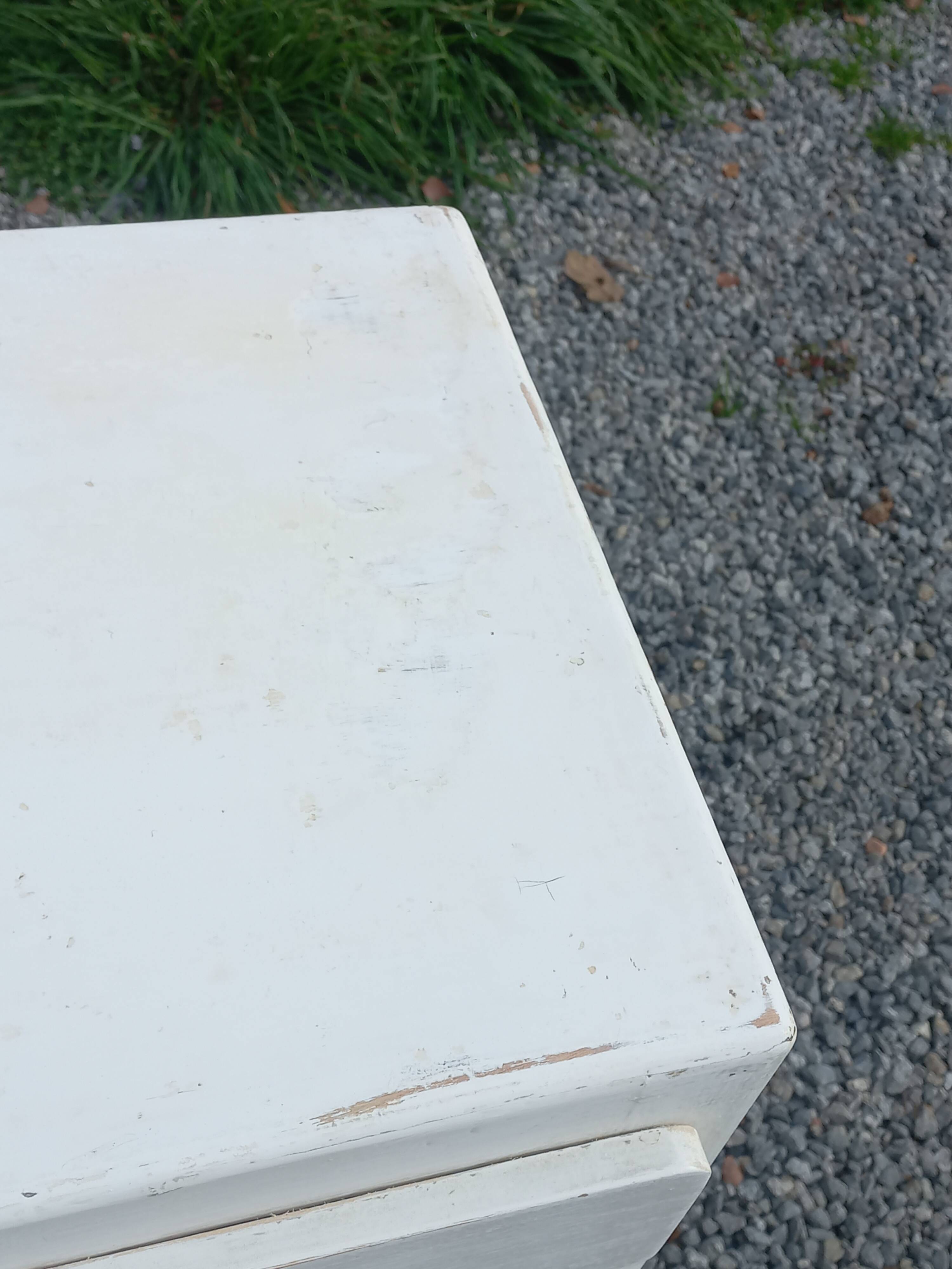 Buffet parisien patine blanche des années 50