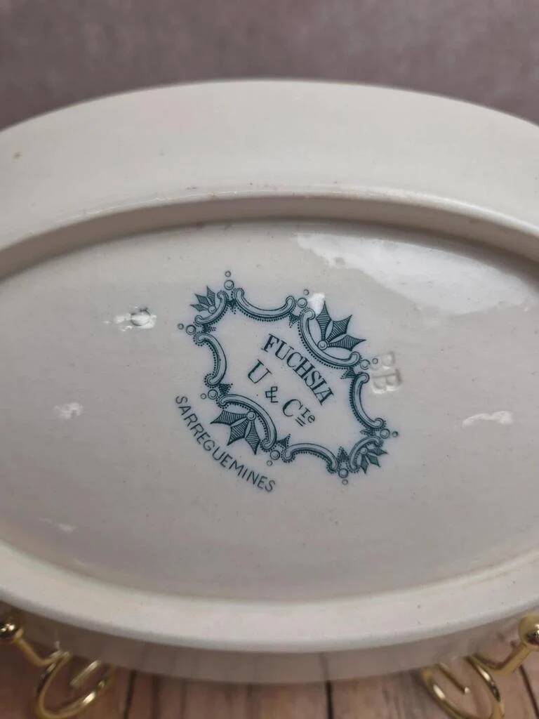 Old Ravier Sarreguemines Fuchsia model – U & Cie
