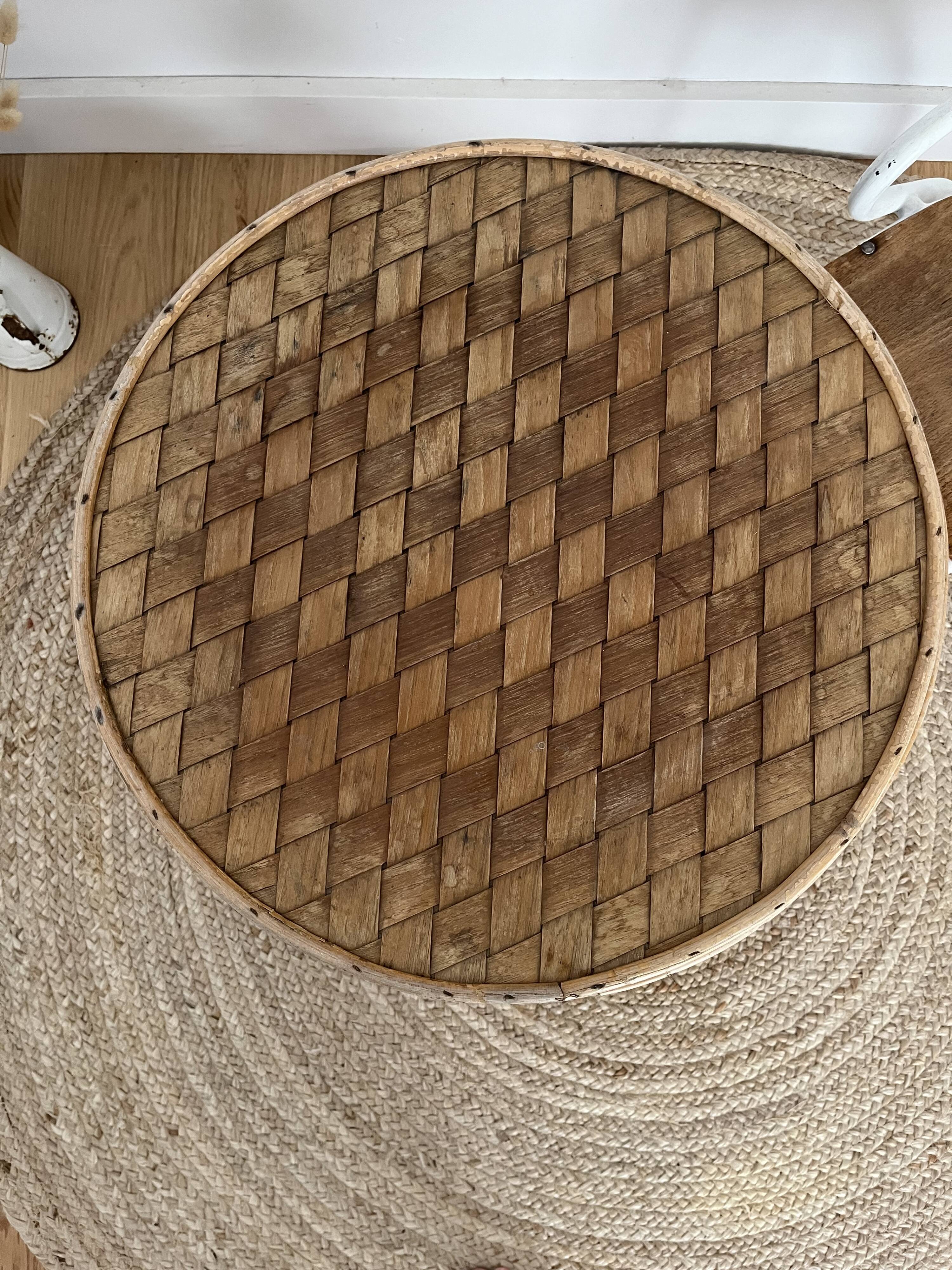 Rattan pedestal table