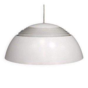 Suspension AJ Royal par - arne