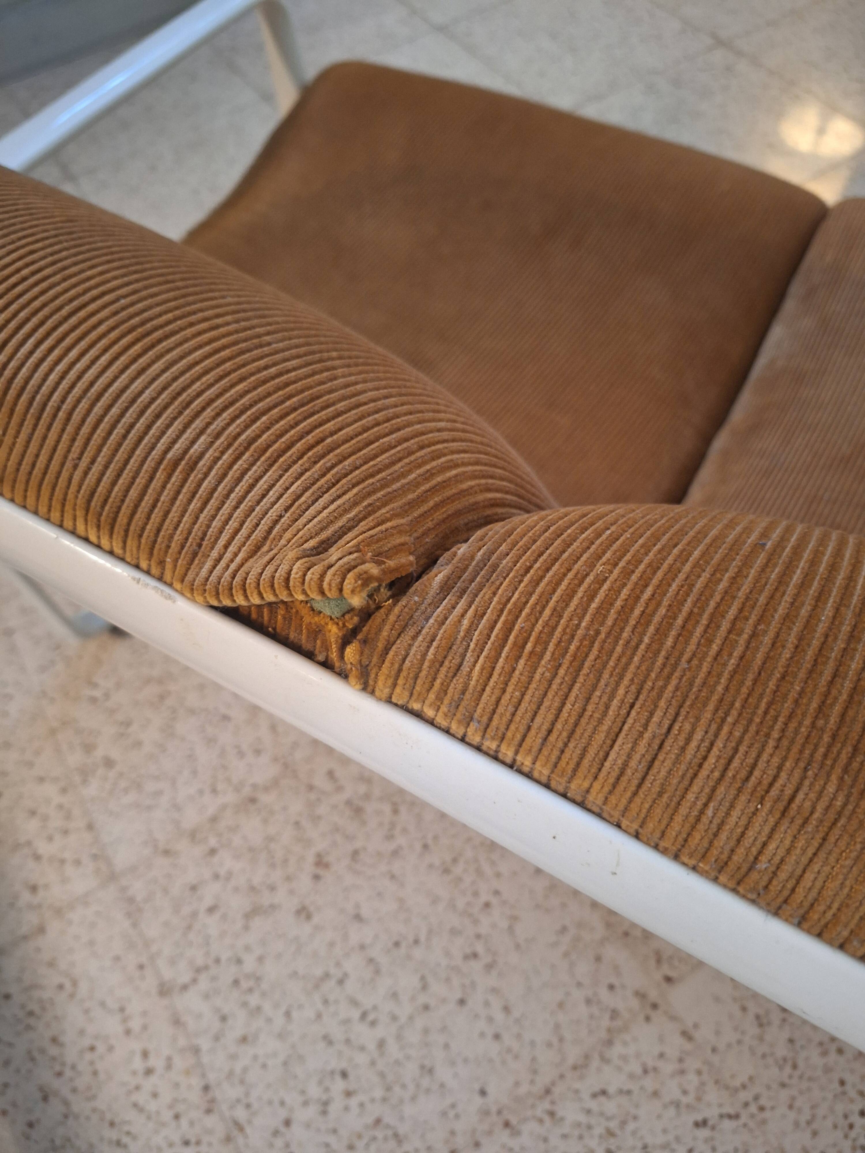 3 seater sofa by Bruce Hannah and Andrew Morrison for Knoll, 1970s.