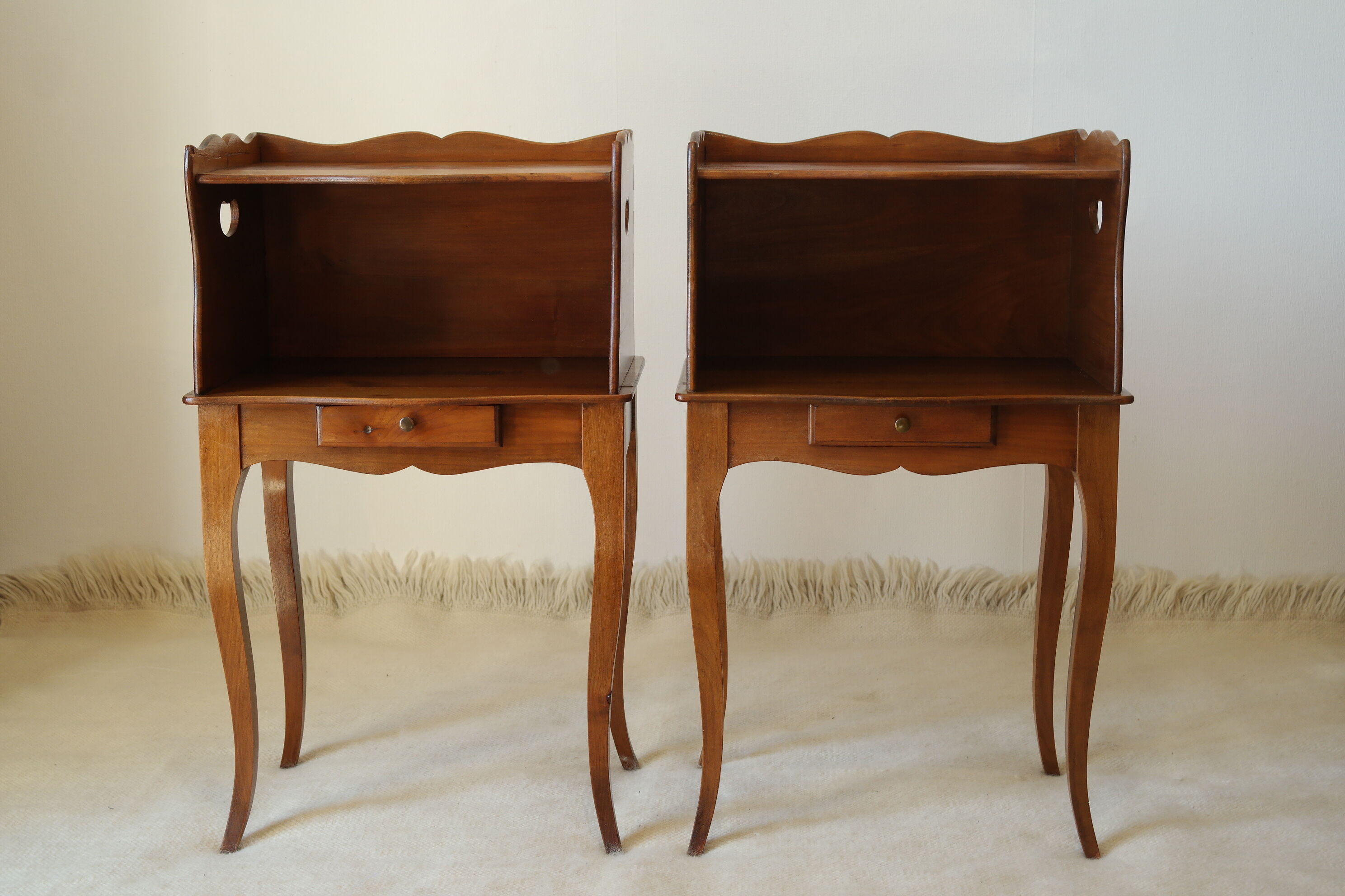 Pair of bedsides made of cherry wood
