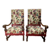 Pair of Renaissance style armchairs in solid walnut, 19th century
