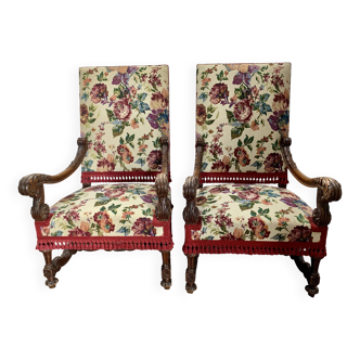 Pair of Renaissance style armchairs in solid walnut, 19th century