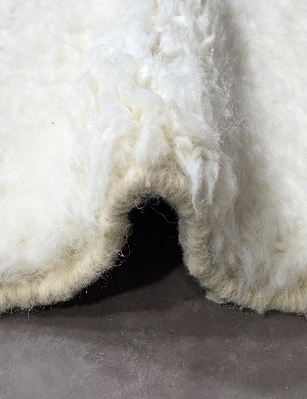 Contemporary Berber Rug - 254 x 196 cm