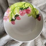 Large strawberry slip dish
