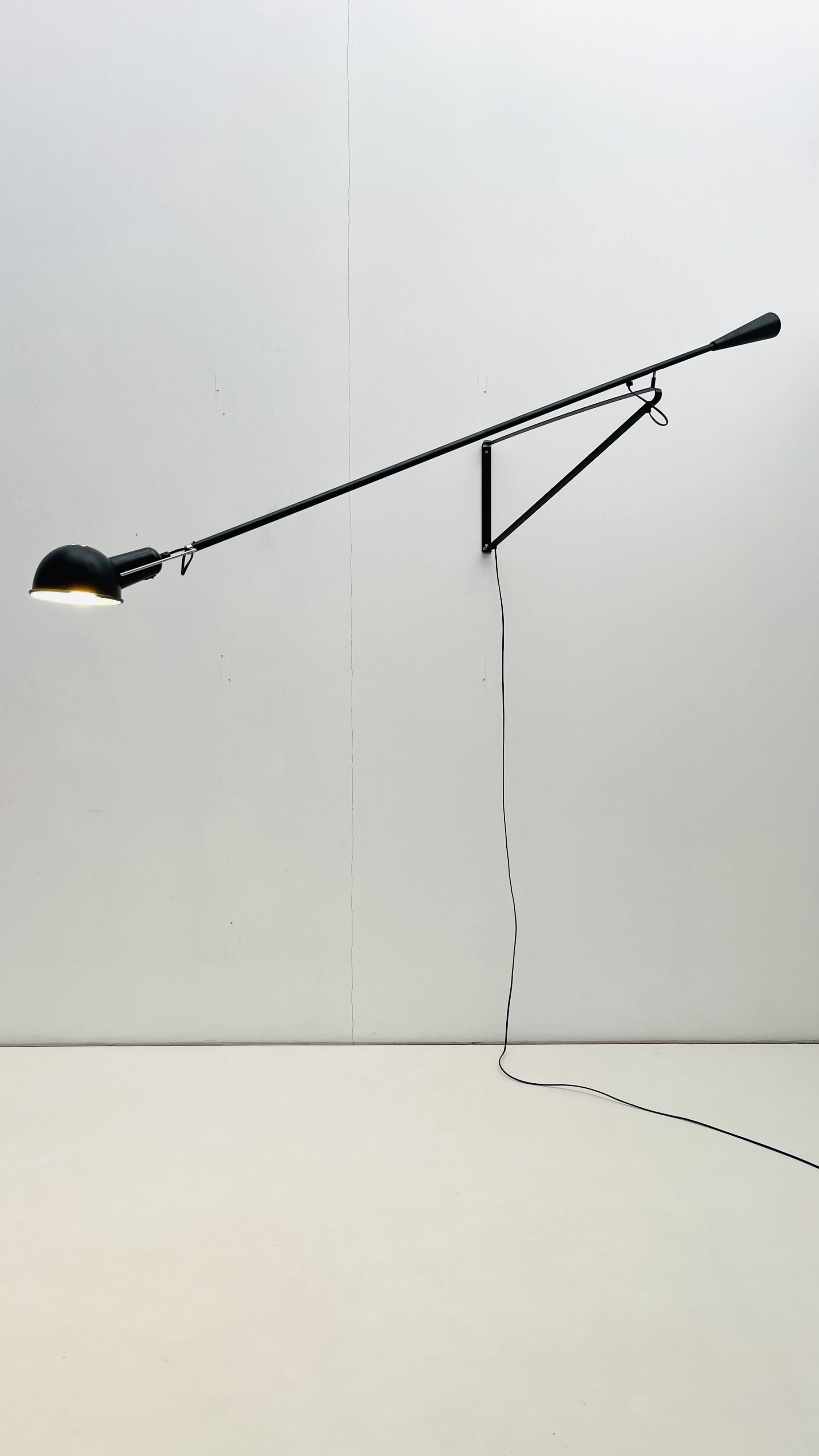 Model 265 Wall lamp by Paolo Rizzatto